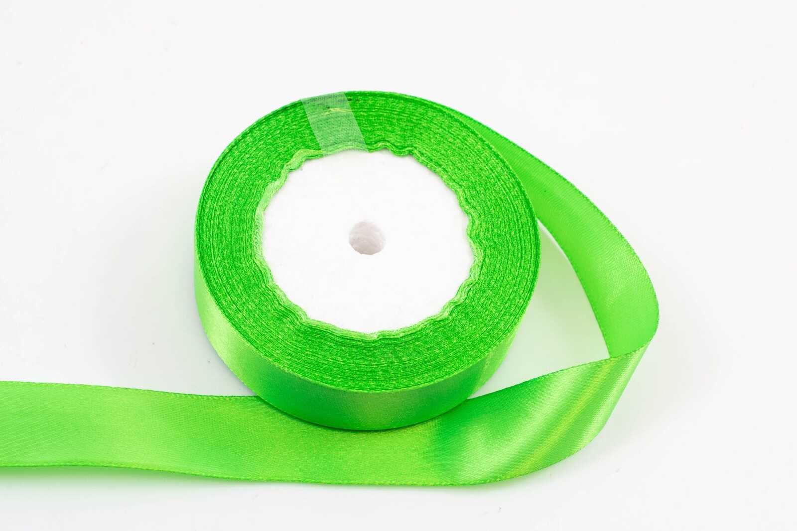 panglica-satin-25cm22m-verde-praz-052