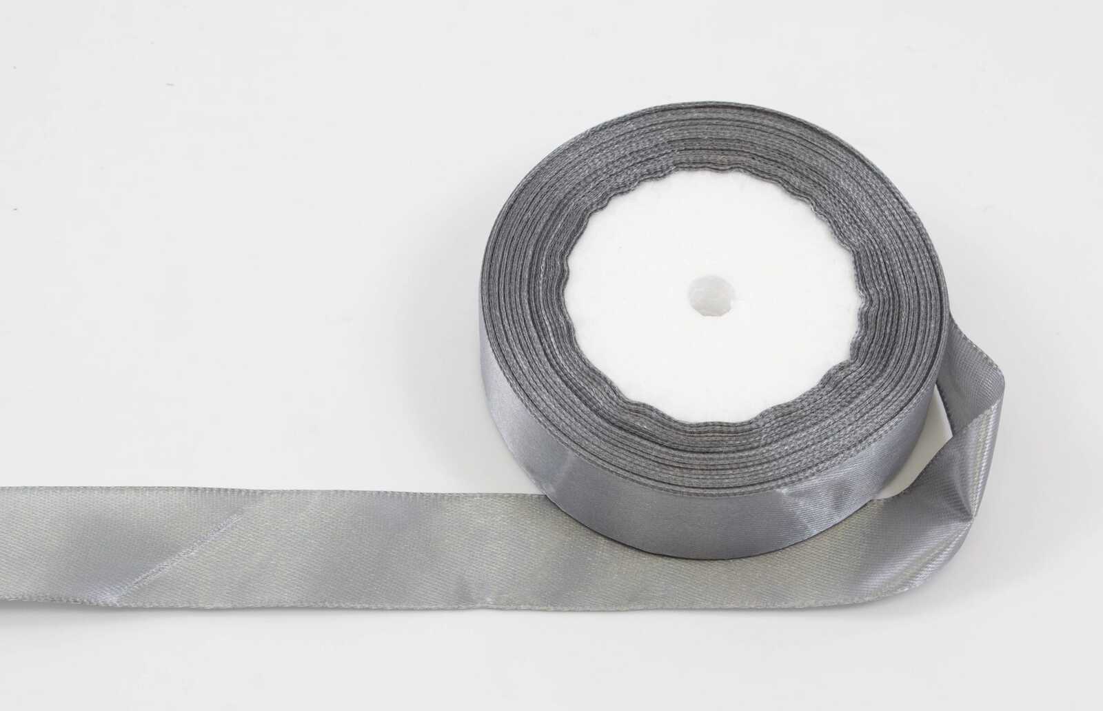 panglica-satin-25cm22m-gri-deschis-059