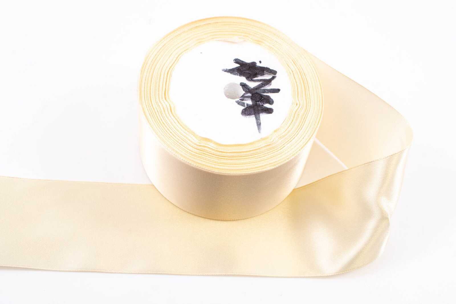 panglica-satin-5cm22m-crem-deschis-123