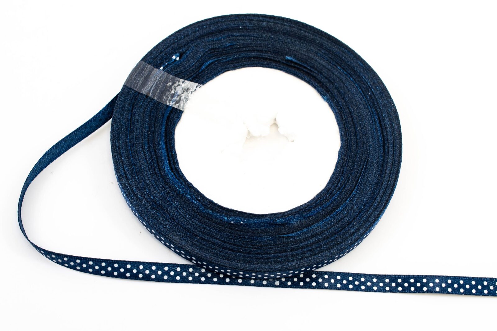 panglica-satin-cu-buline-06cm45m-bleomarin