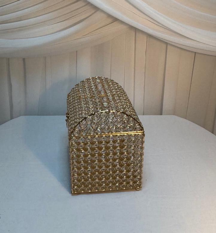 Cutie Dar Cufar Metal Auriu Cu Margele