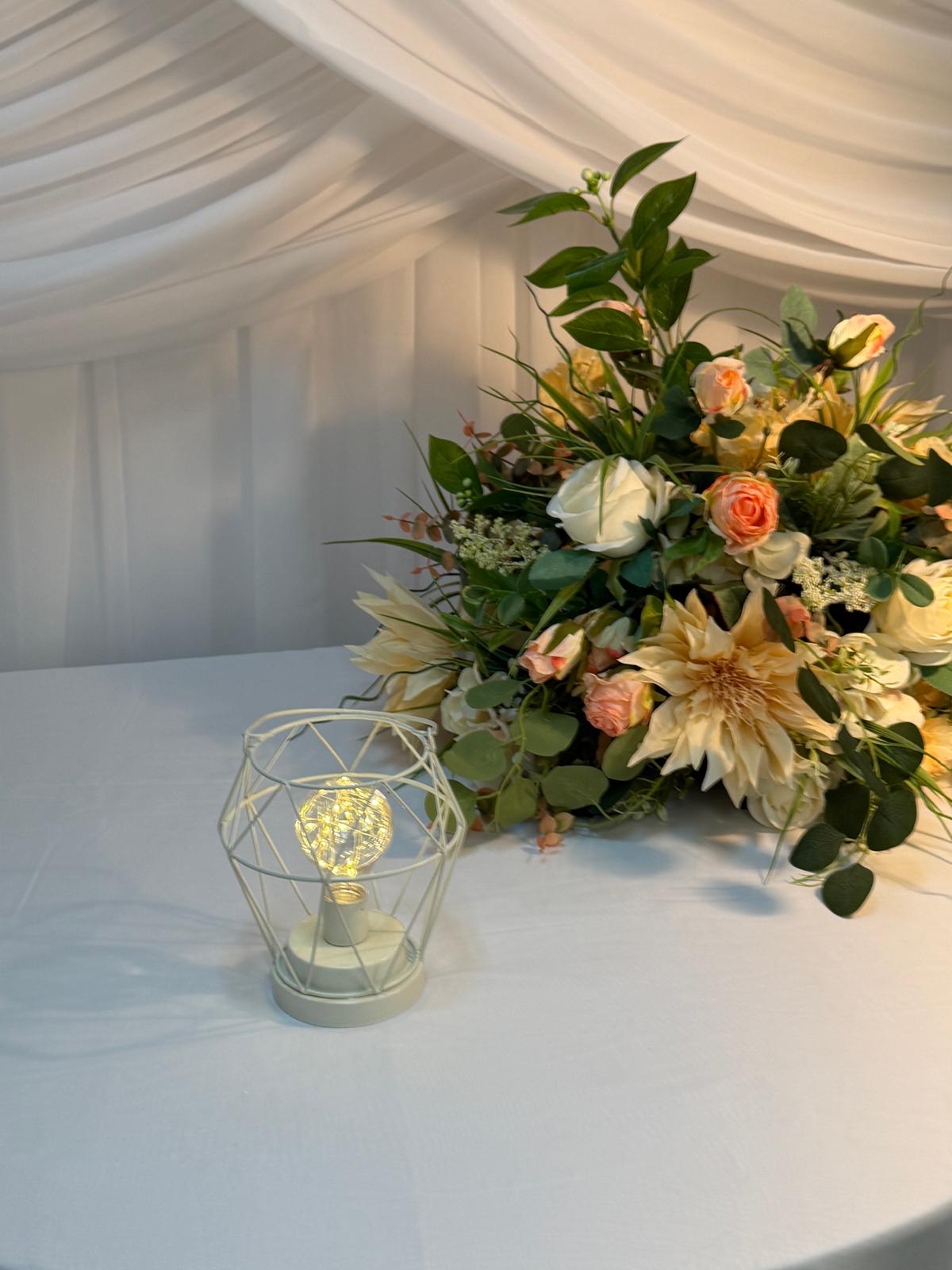 Lampa Metal Cu Baterii Patrat, Hexagon, Rotund