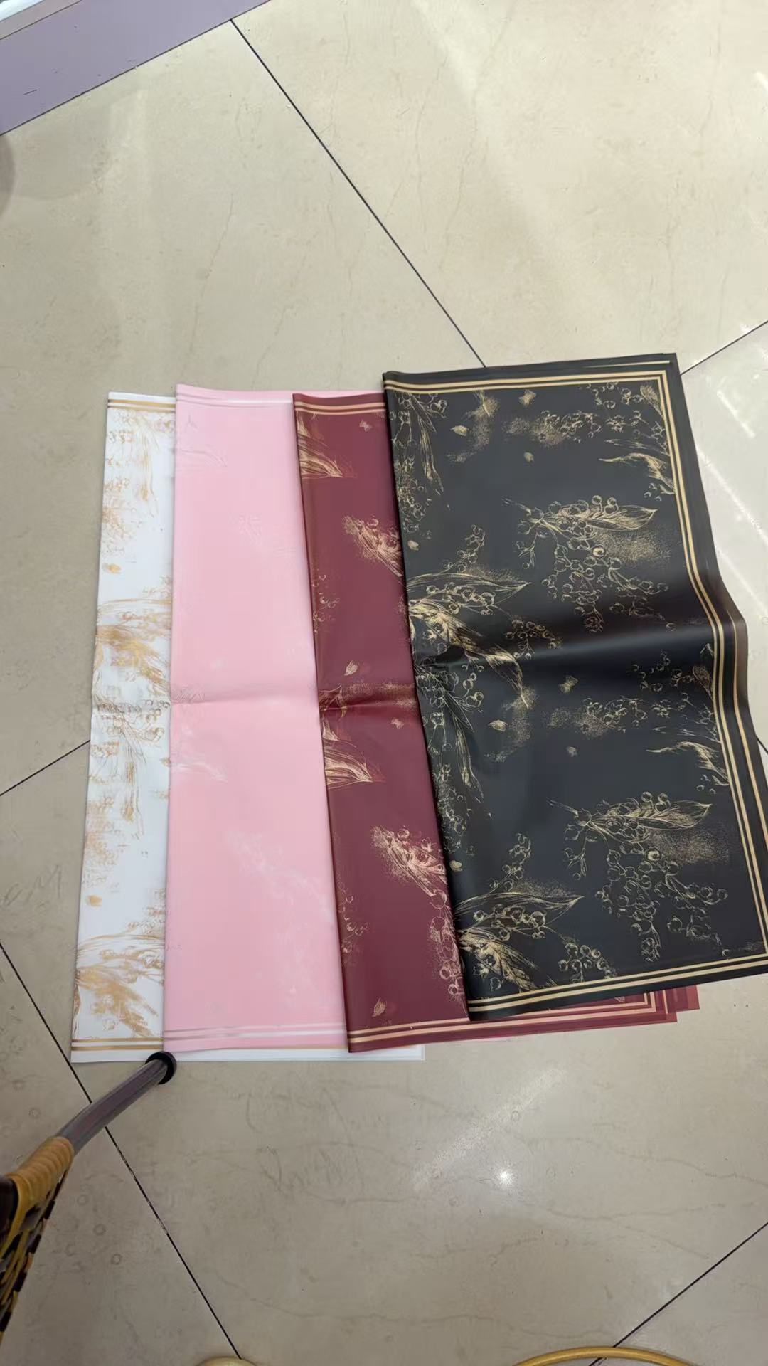 Ambalaj Flori Plastic 20/set imprimeu Lacramioare