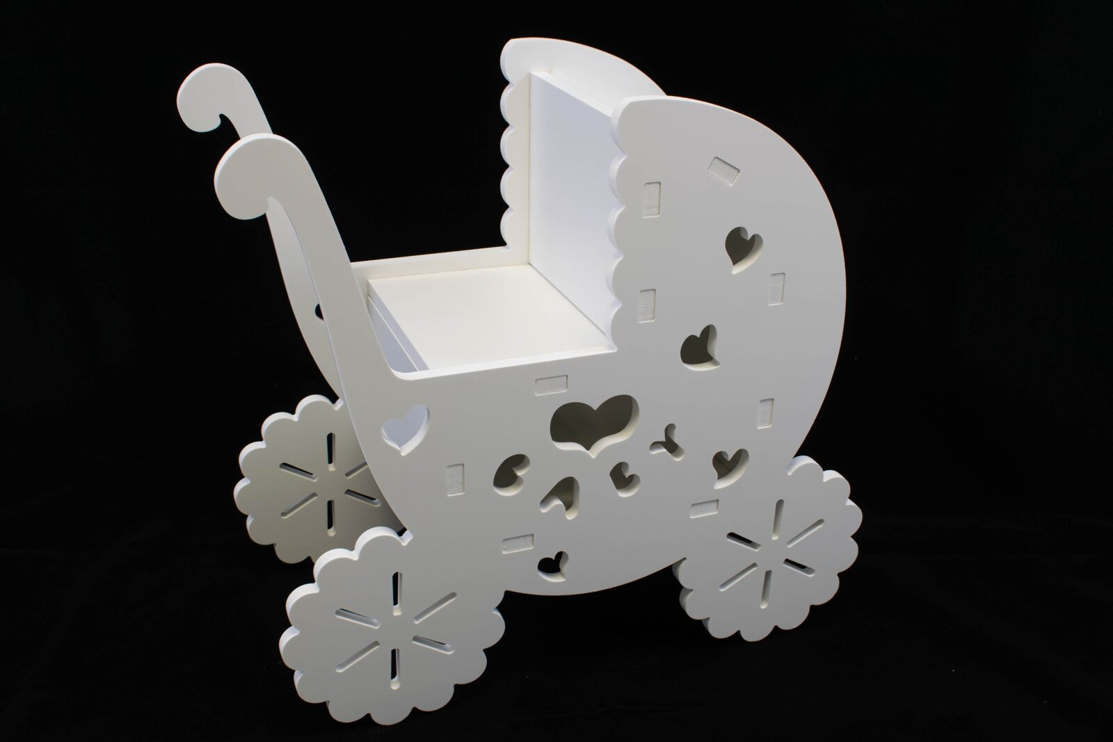 cutie-pentru-bani-in-forma-de-carucior