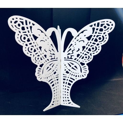 fluture-perforat-pvc-alb