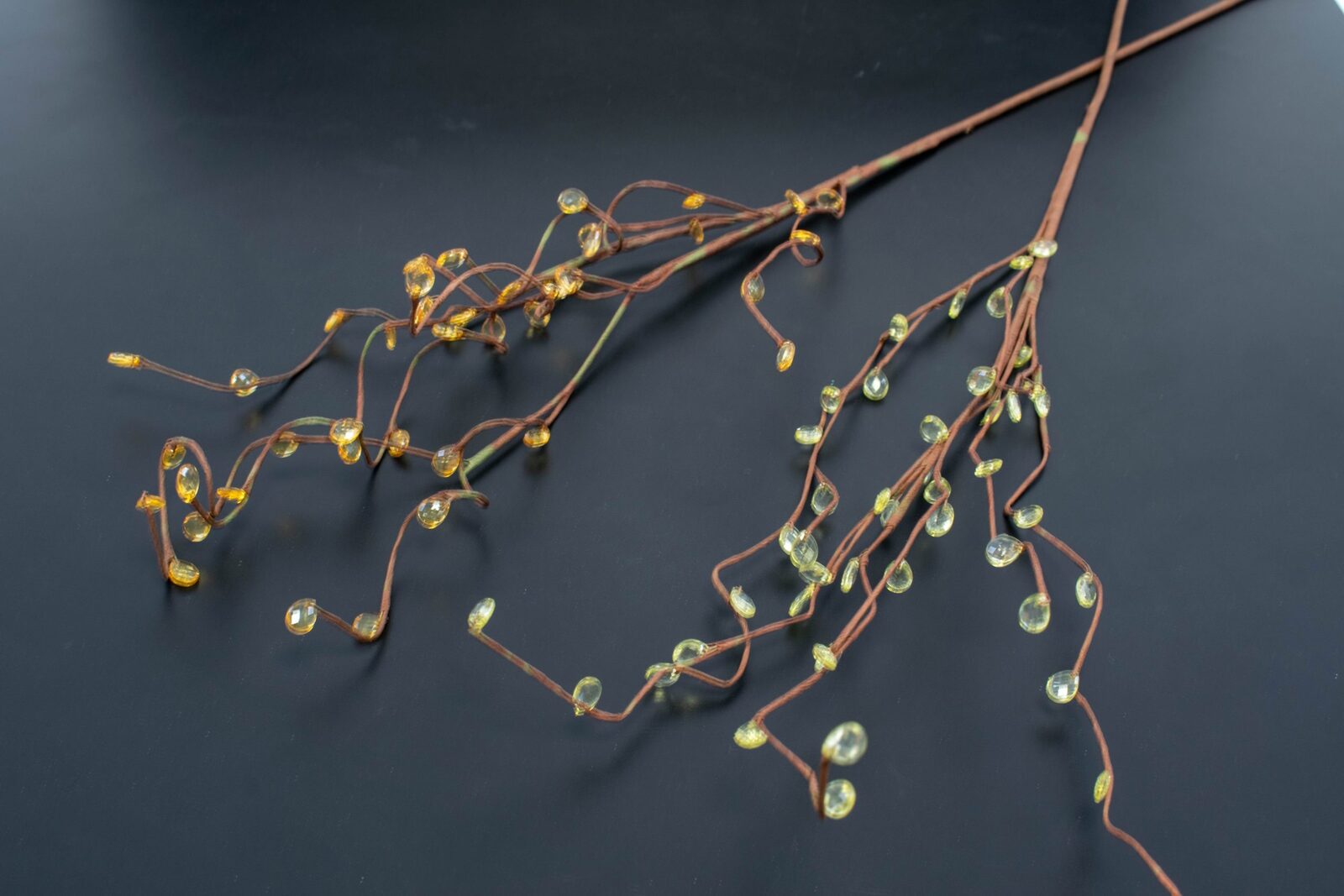 flori-artificiale-flori-cu-margele-plastic