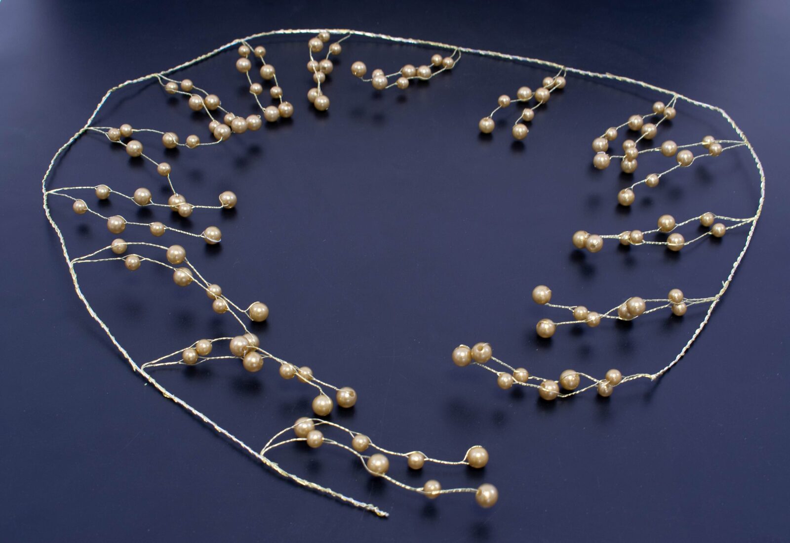 lant-margele-perla-decor-auriu