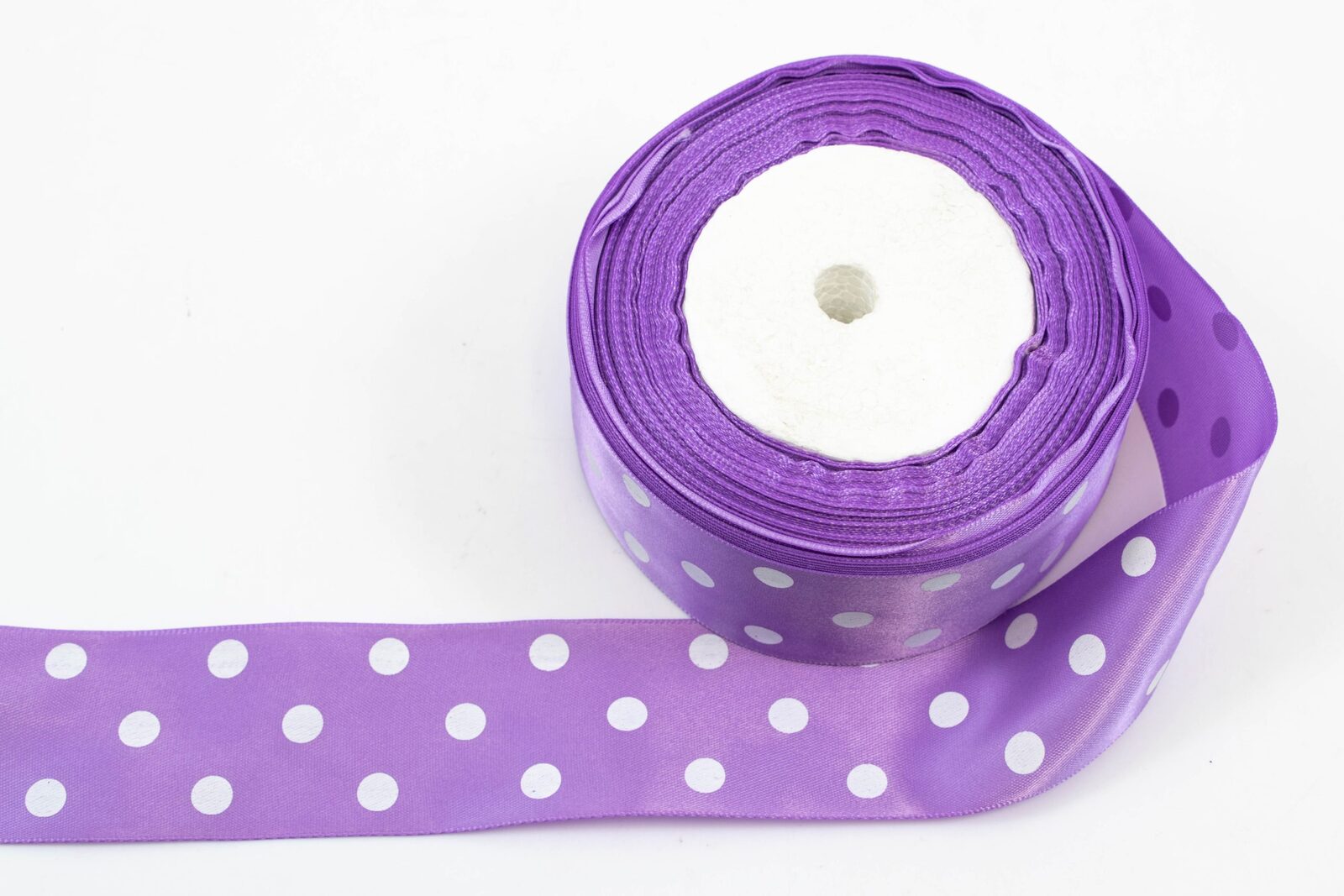 panglica-satin-cu-3-buline-4-cm22m-mov-deschis