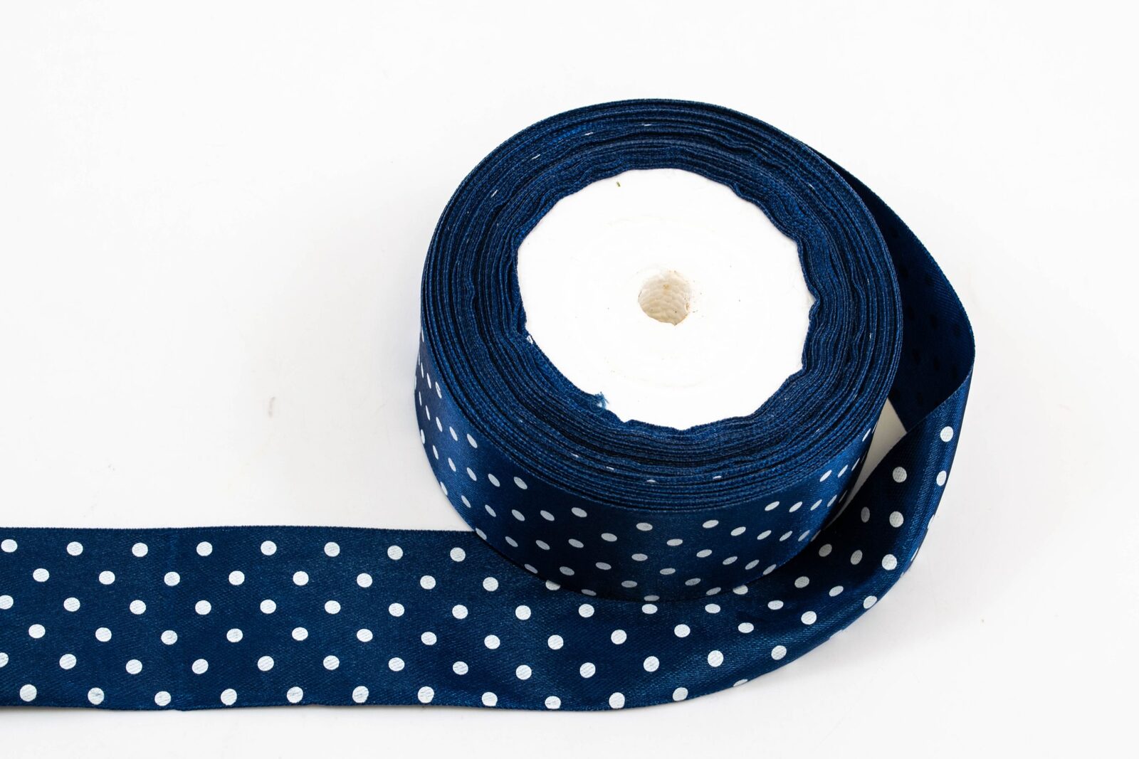 panglica-satin-cu-6-buline-4-cm22m-bleomarin