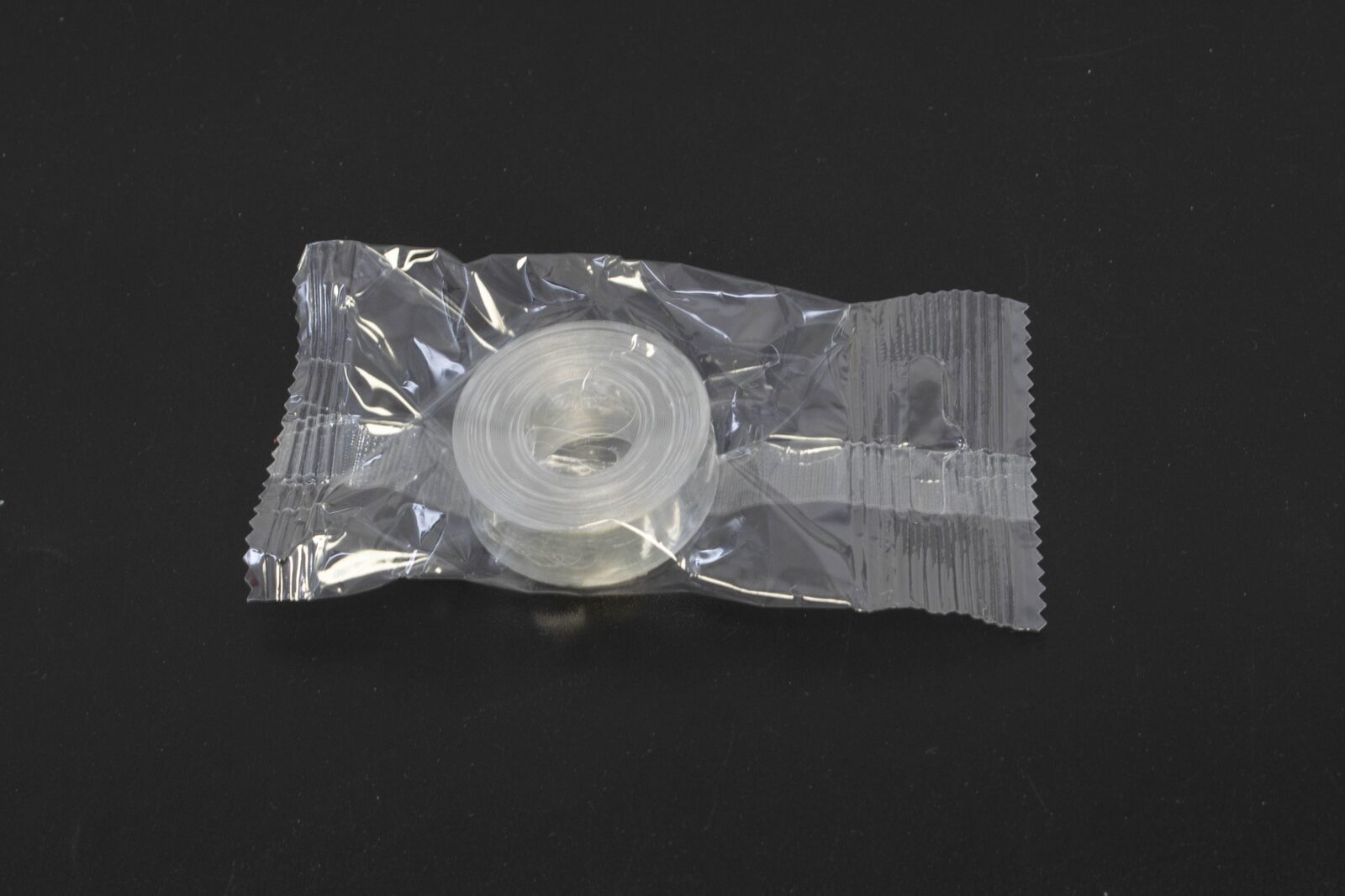 banda-plastic-pentru-baloane