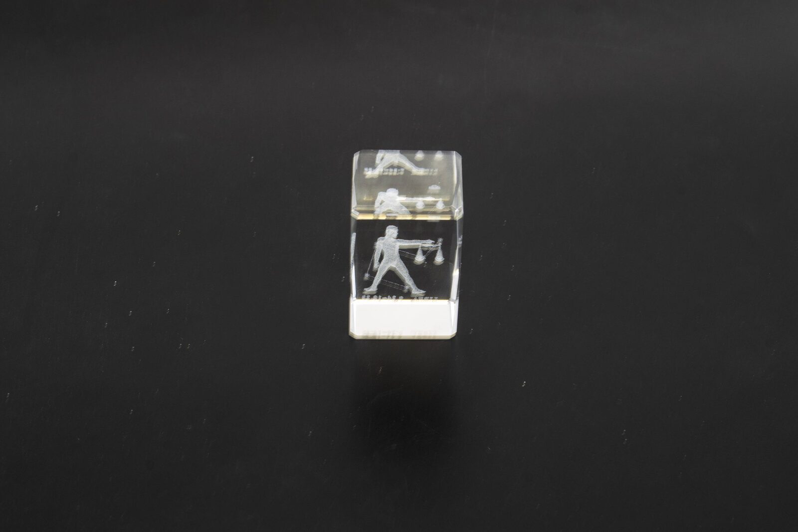 cub-de-sticla-cu-zodia-balanta-h43cm