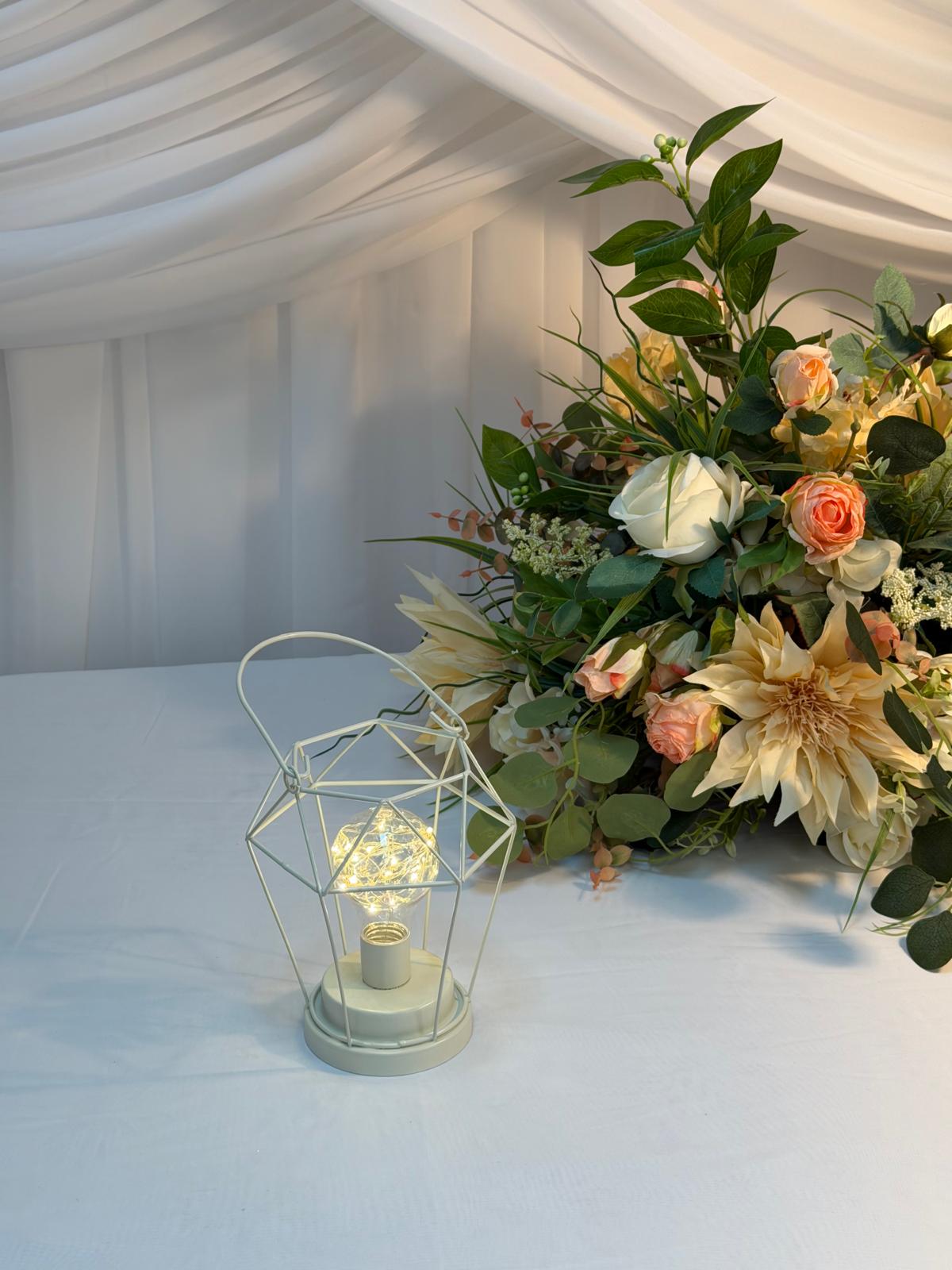 Lampa Metal Cu Baterii Patrat, Hexagon, Rotund