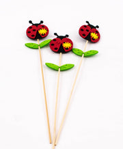 ornament-textil-cu-bat-12set-buburuza-frunze