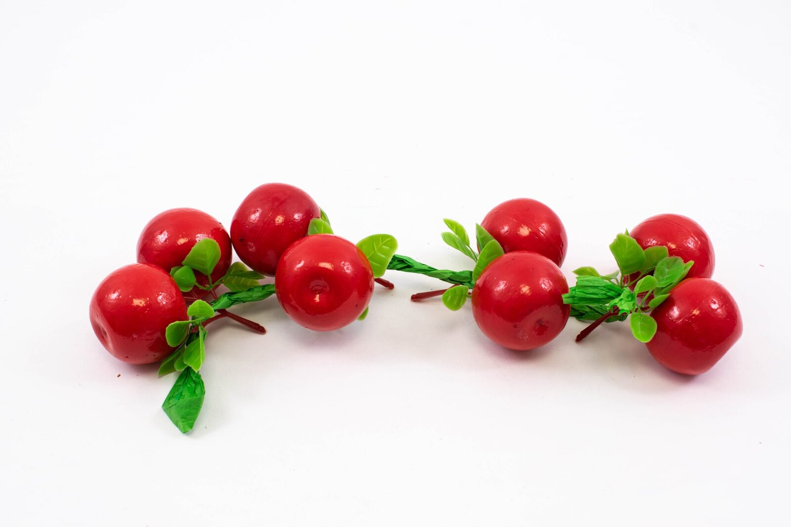 funii-fructe-si-legume-mere-rosii