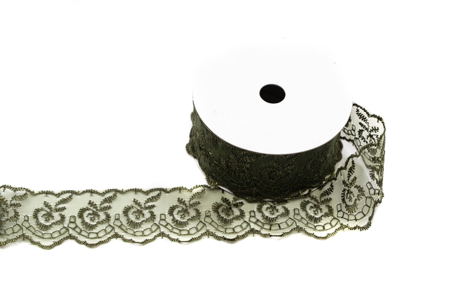 panglica-dantela-brodata-4cm-9m-cachi