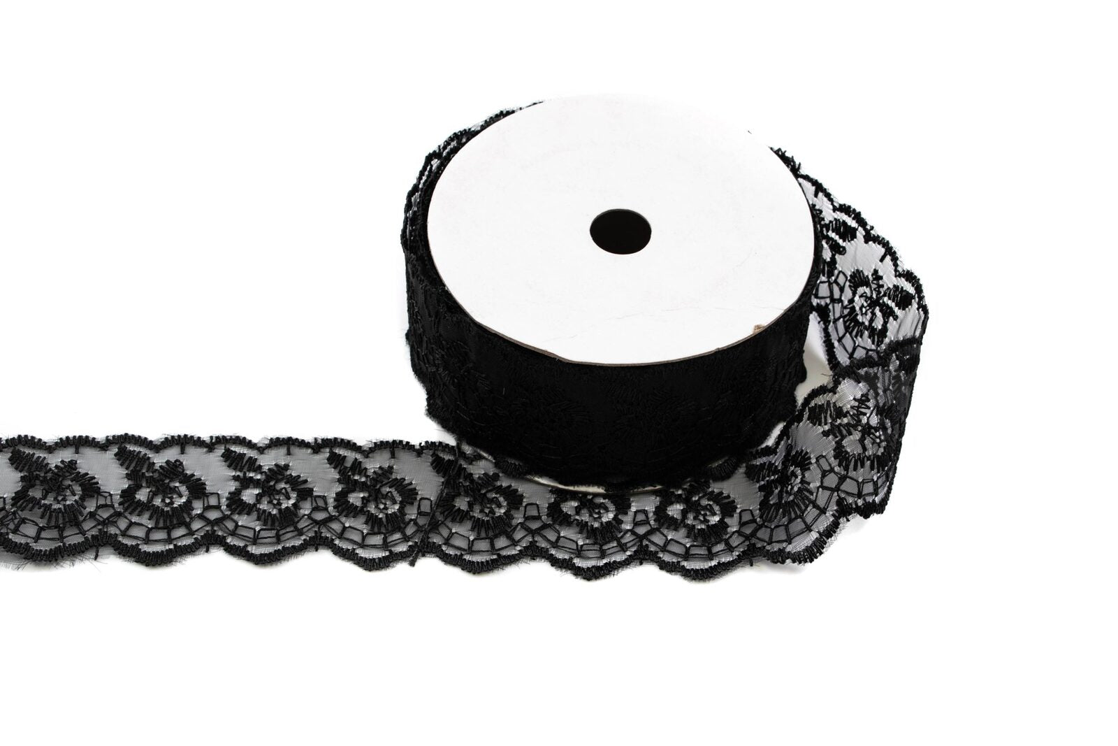 panglica-dantela-brodata-4cm-9m-negru