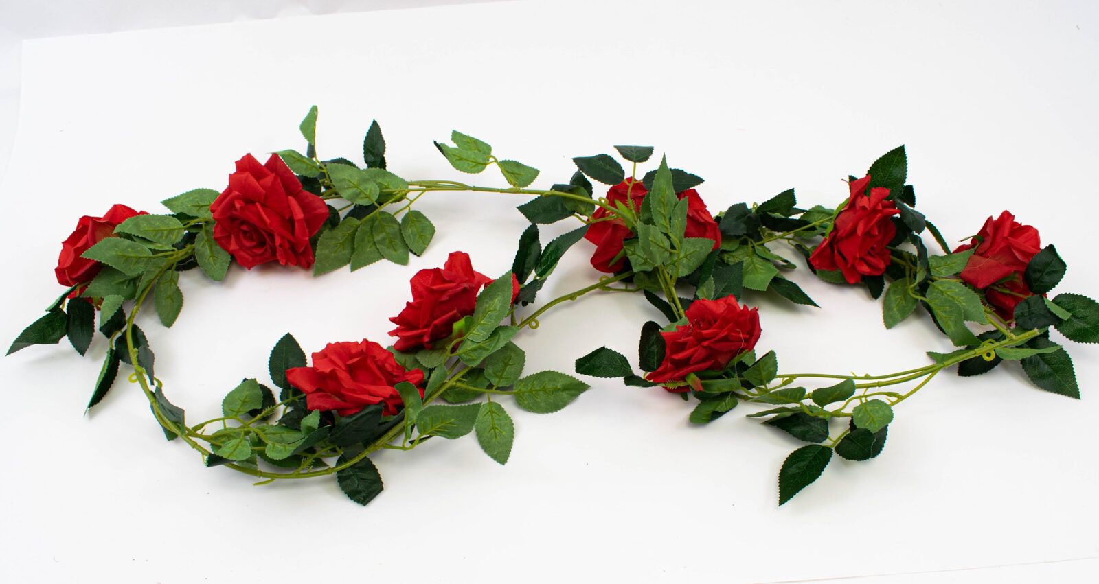ghirlanda-trandafiri-rosu
