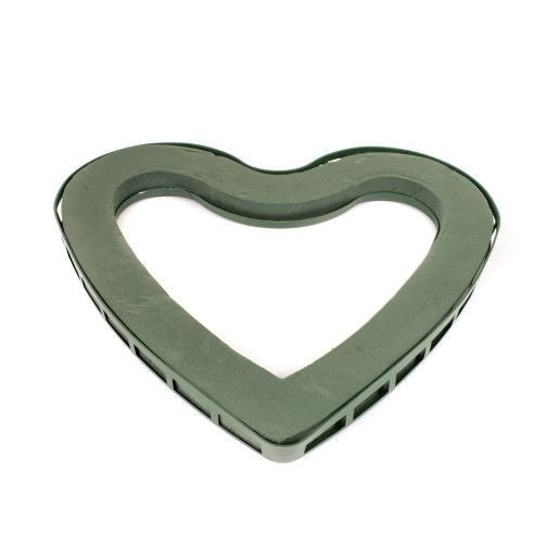 burete-in-suport-plastic-cu-ventuze-inima-52cm