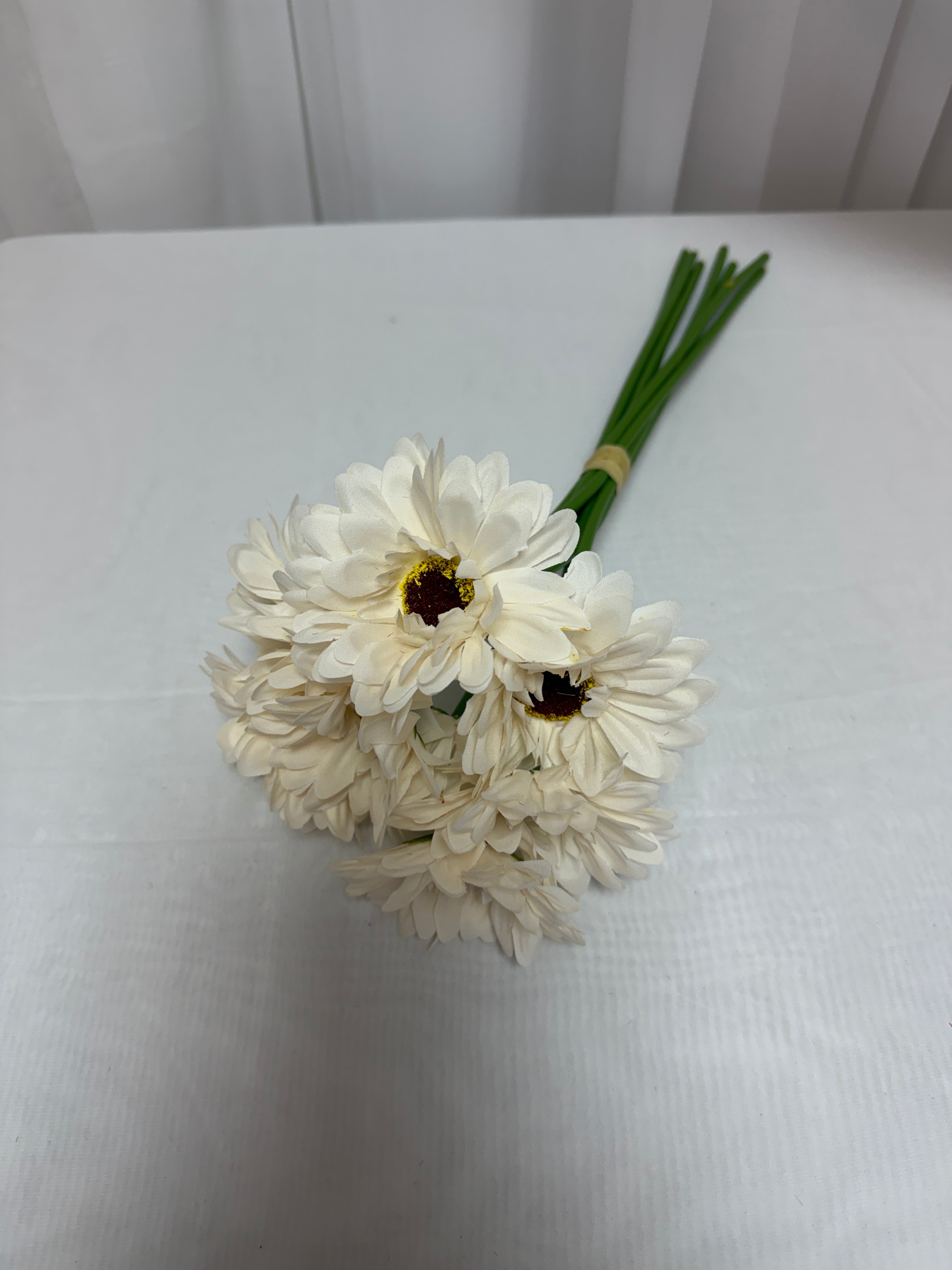 Gerbera Textil Buchet Legat 8 Fire