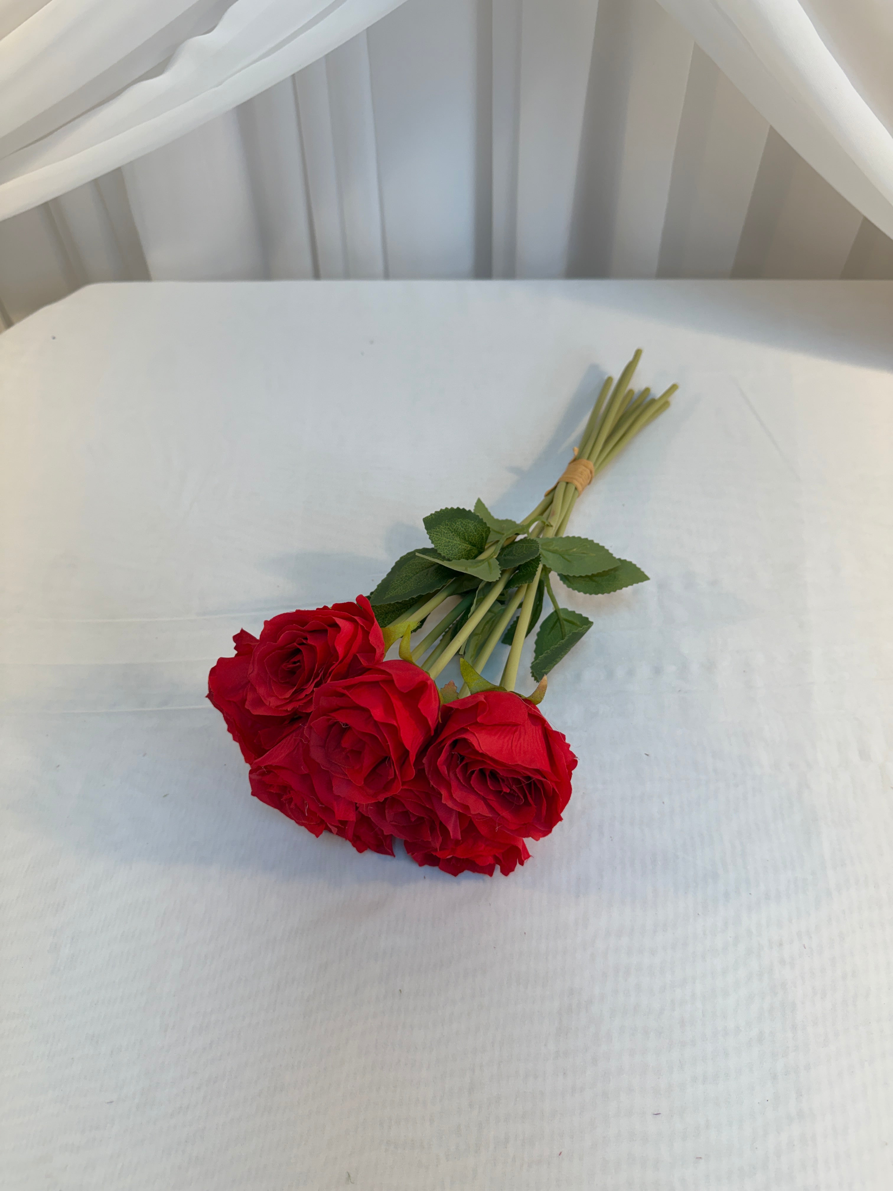 Trandafiri Artificiali Buchet Legat 8 Tije