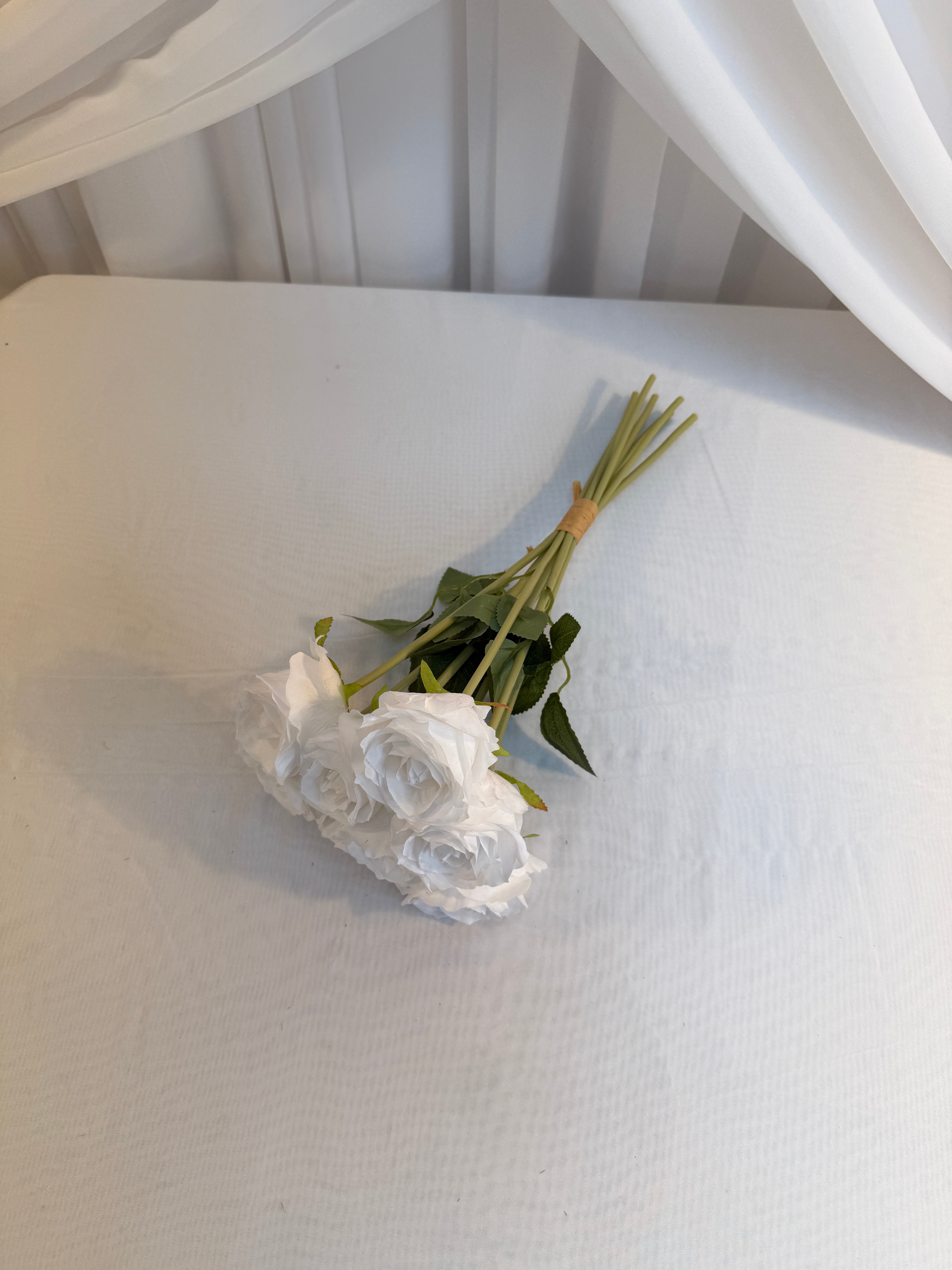 Trandafiri Artificiali Buchet Legat 8 Tije