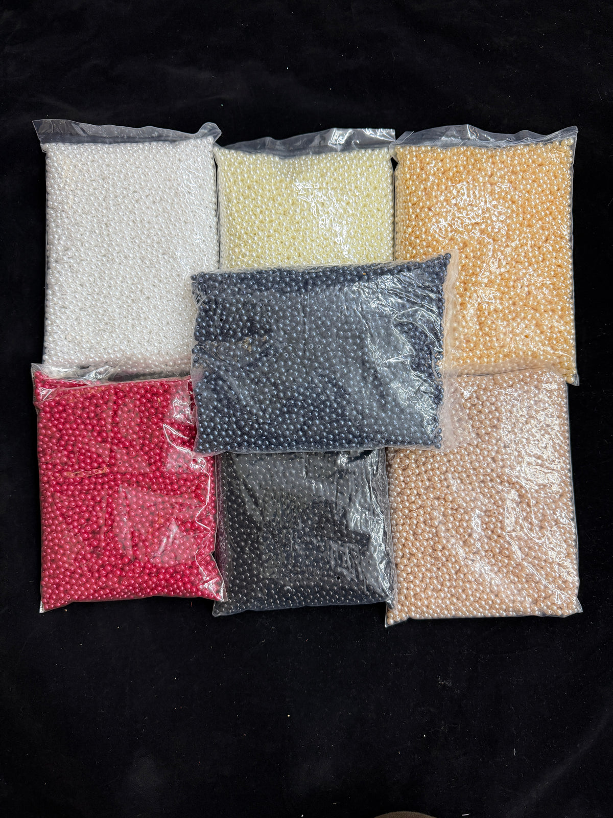 Perle Plastic Gaurite Intregi 0.6cm/500g
