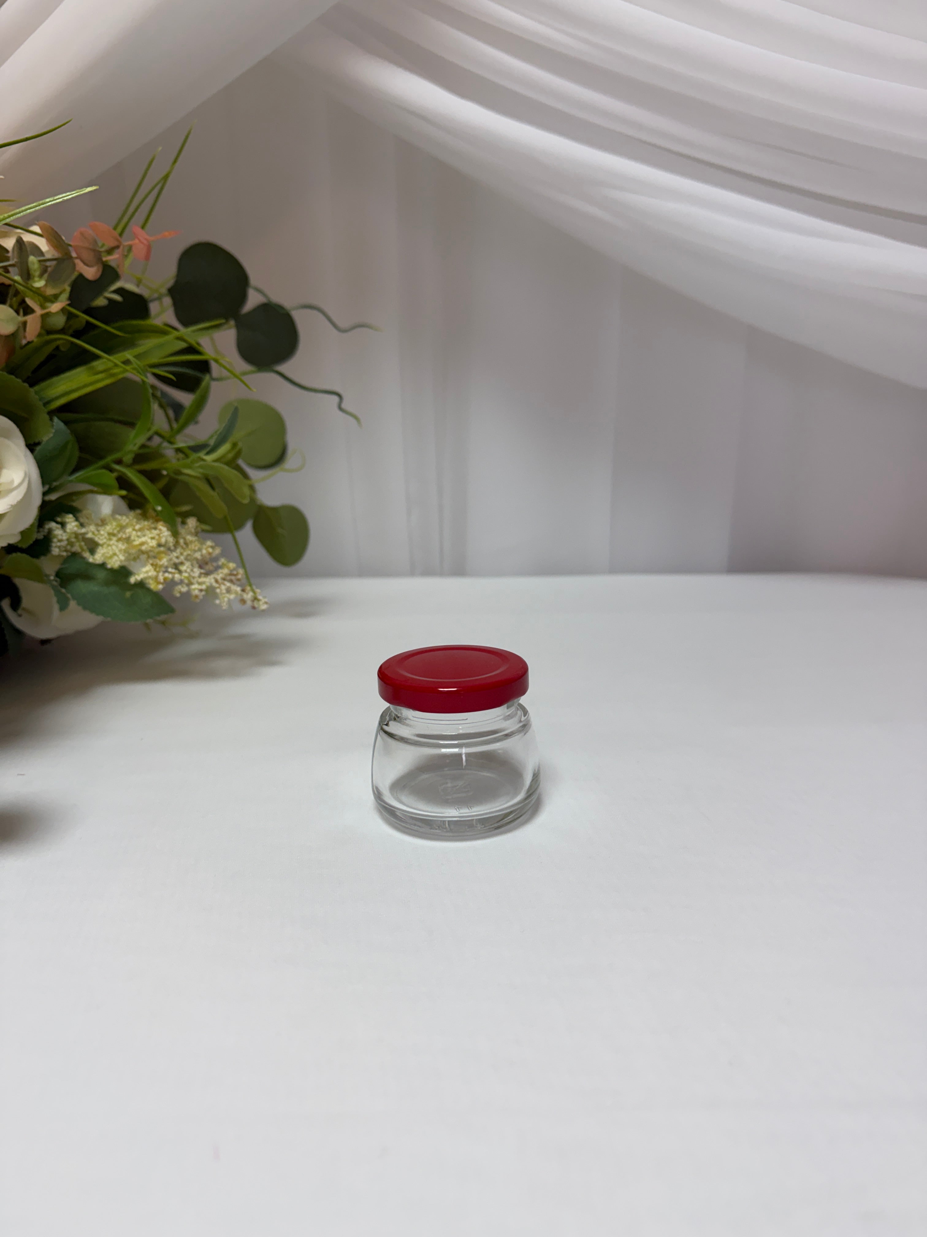 Borcanel Sticla Rotund cu Capac Metal Rosu 50ml