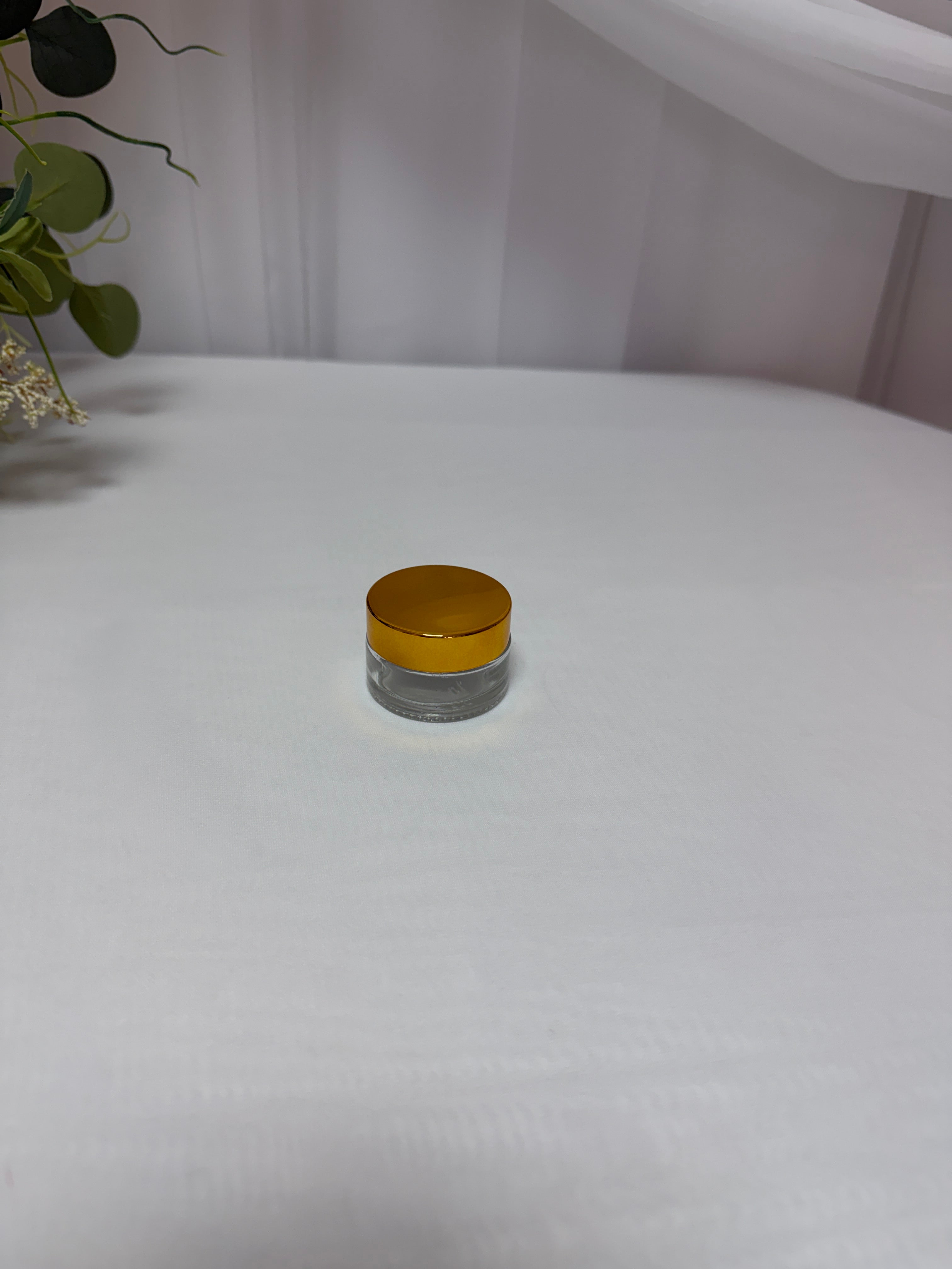 Borcanel Sticla Cilindric Cu Capac Plastic Auriu