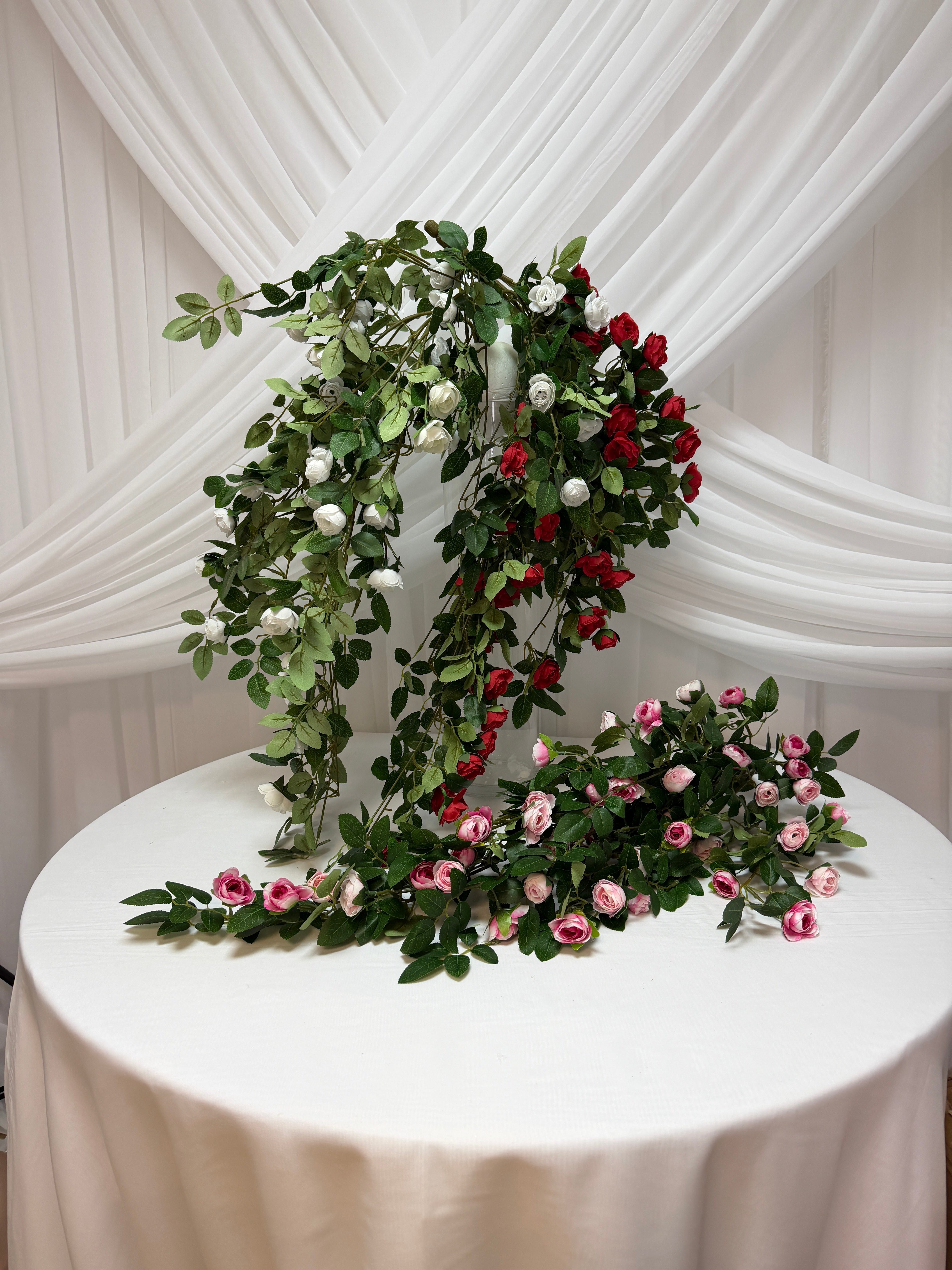 Buchet Trandafirasi Artificial Curgator