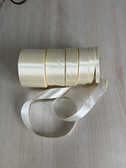Panglica Satin Ivory 050 0.6-5cm