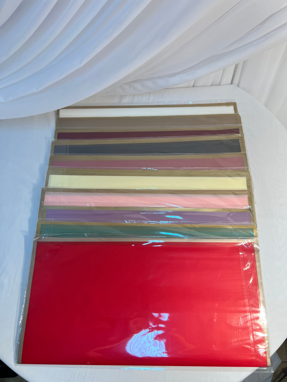 Ambalaj Flori Plastic 20/set Uni Cu Margini Aurii