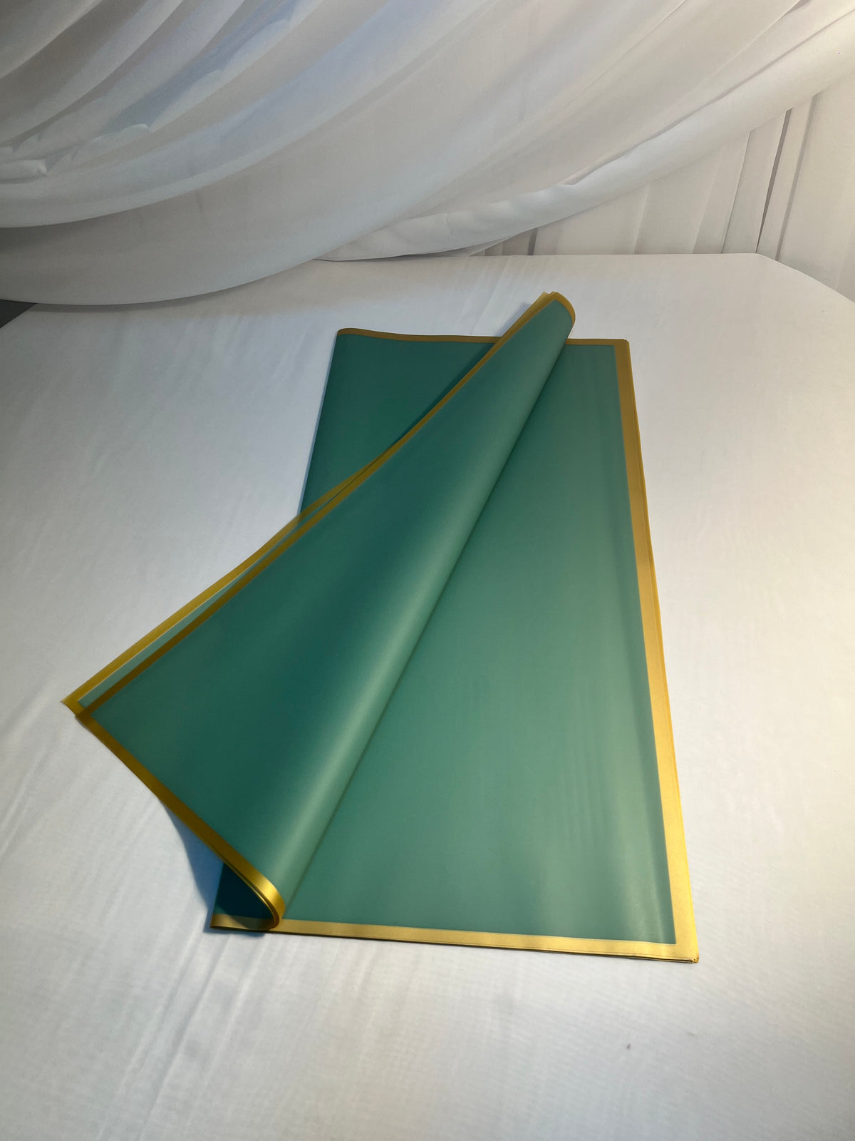 Ambalaj Flori Plastic 20/set Uni Cu Margini Aurii