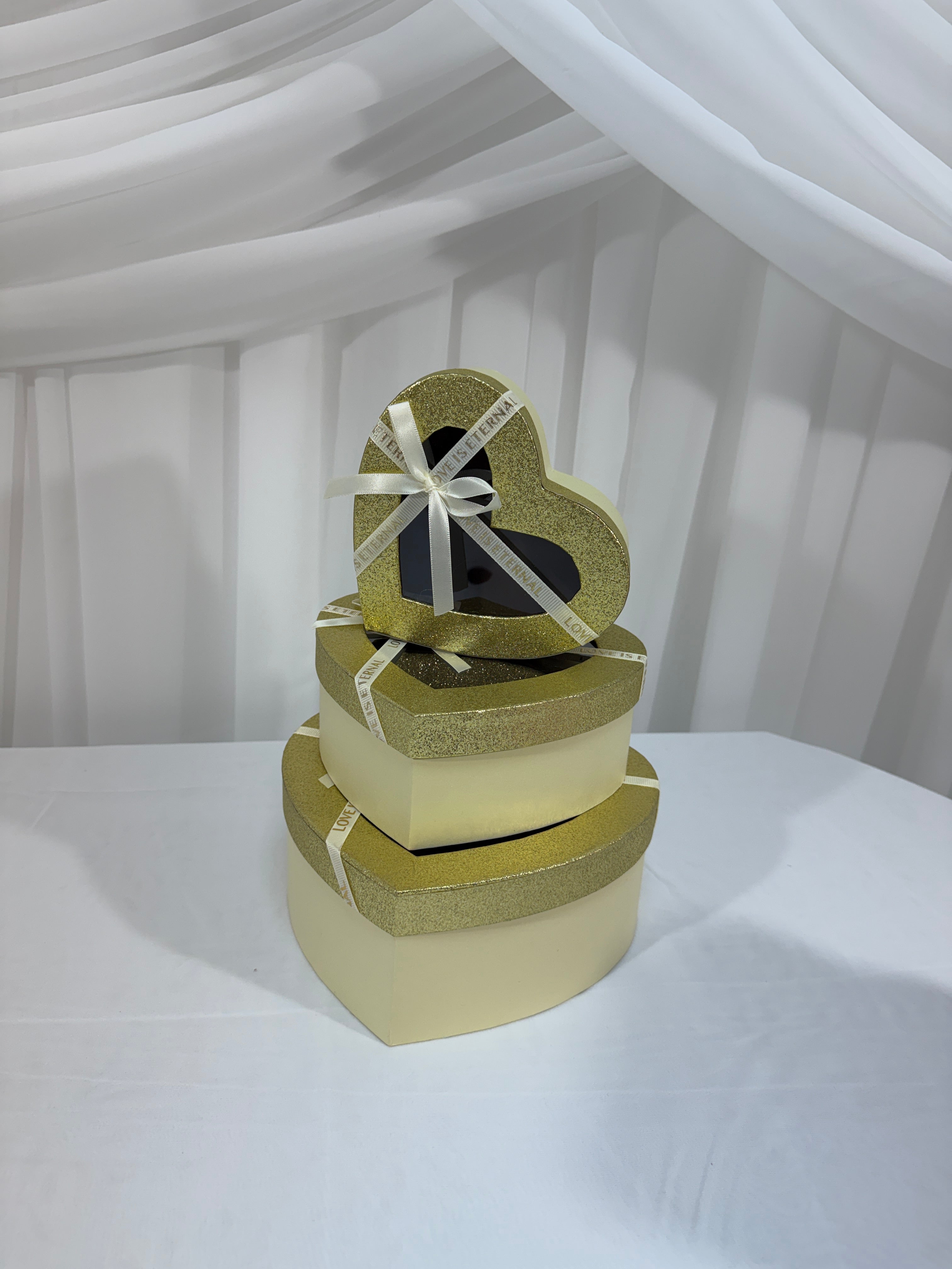 Cutii Cadou Inima Cu Fereastra 3/set