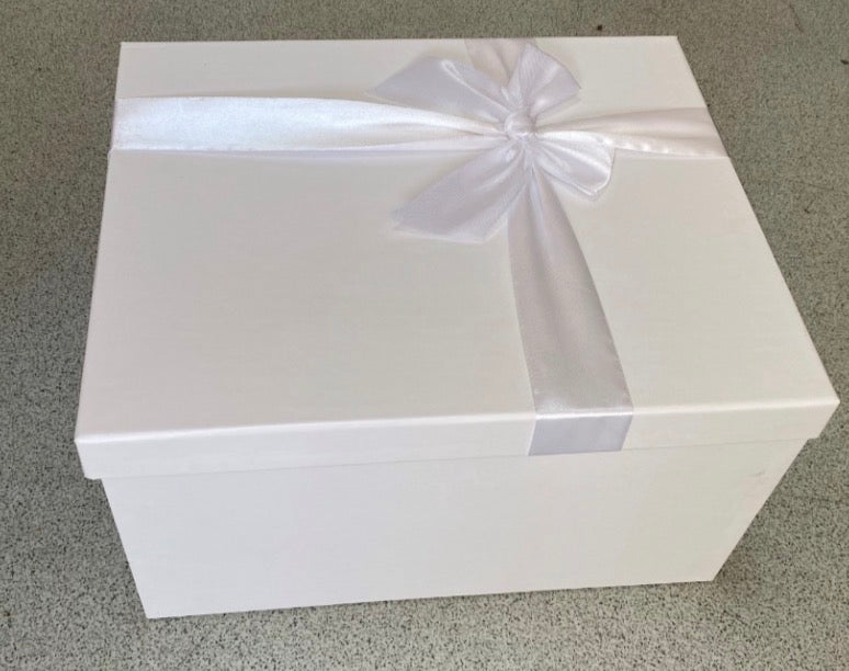 Cutie Carton 10/set Uni cu Funda Satin Alb