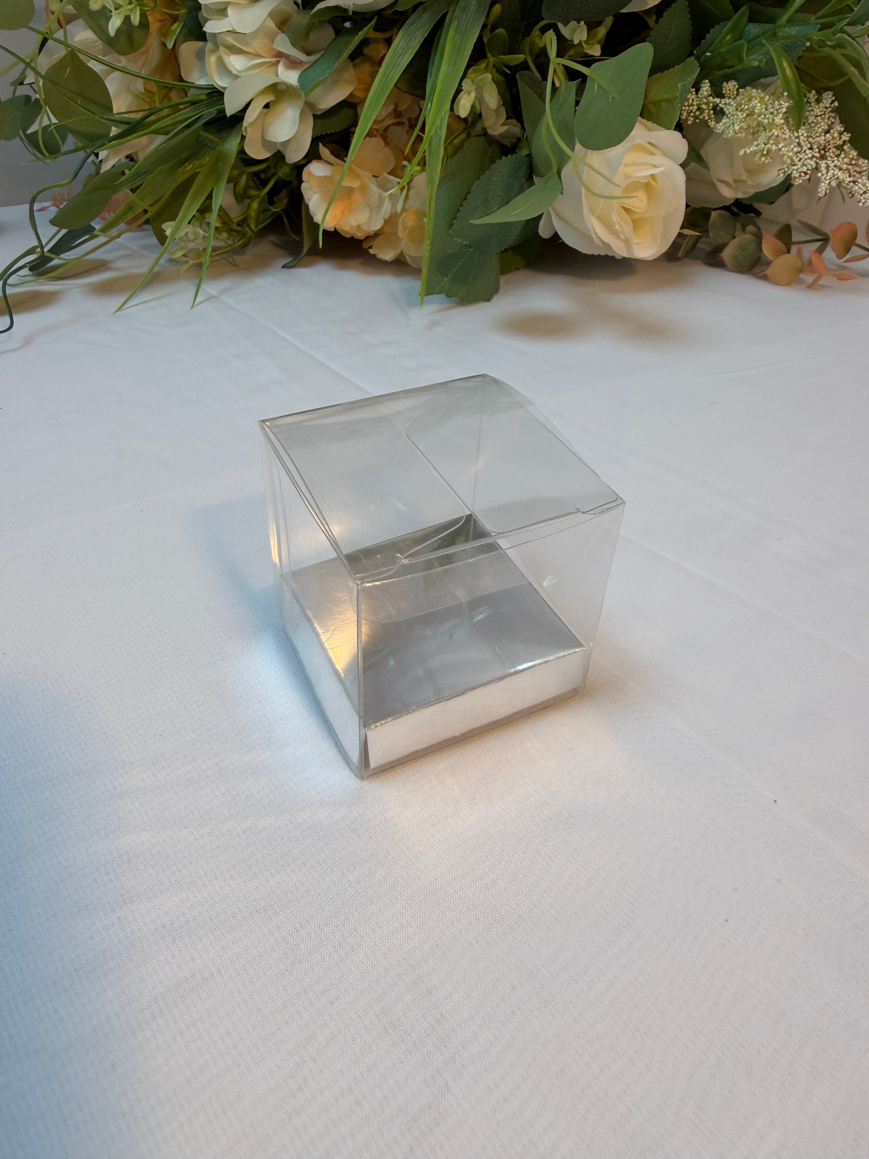 Cutie Acetofan cu Suport Carton  5x5x5cm 50/set