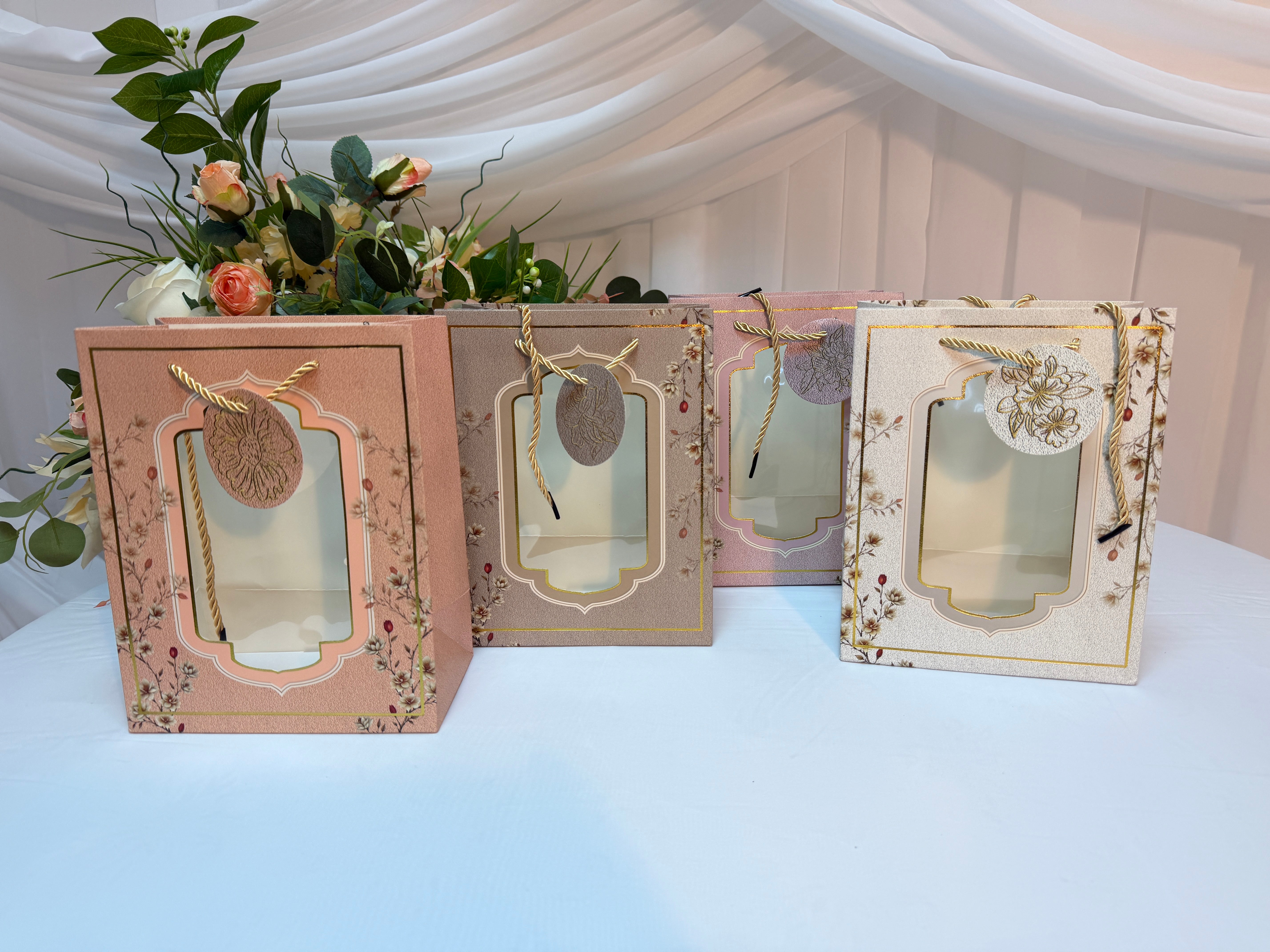 Pungi cadou cu geam imprimeu floricele 12/set