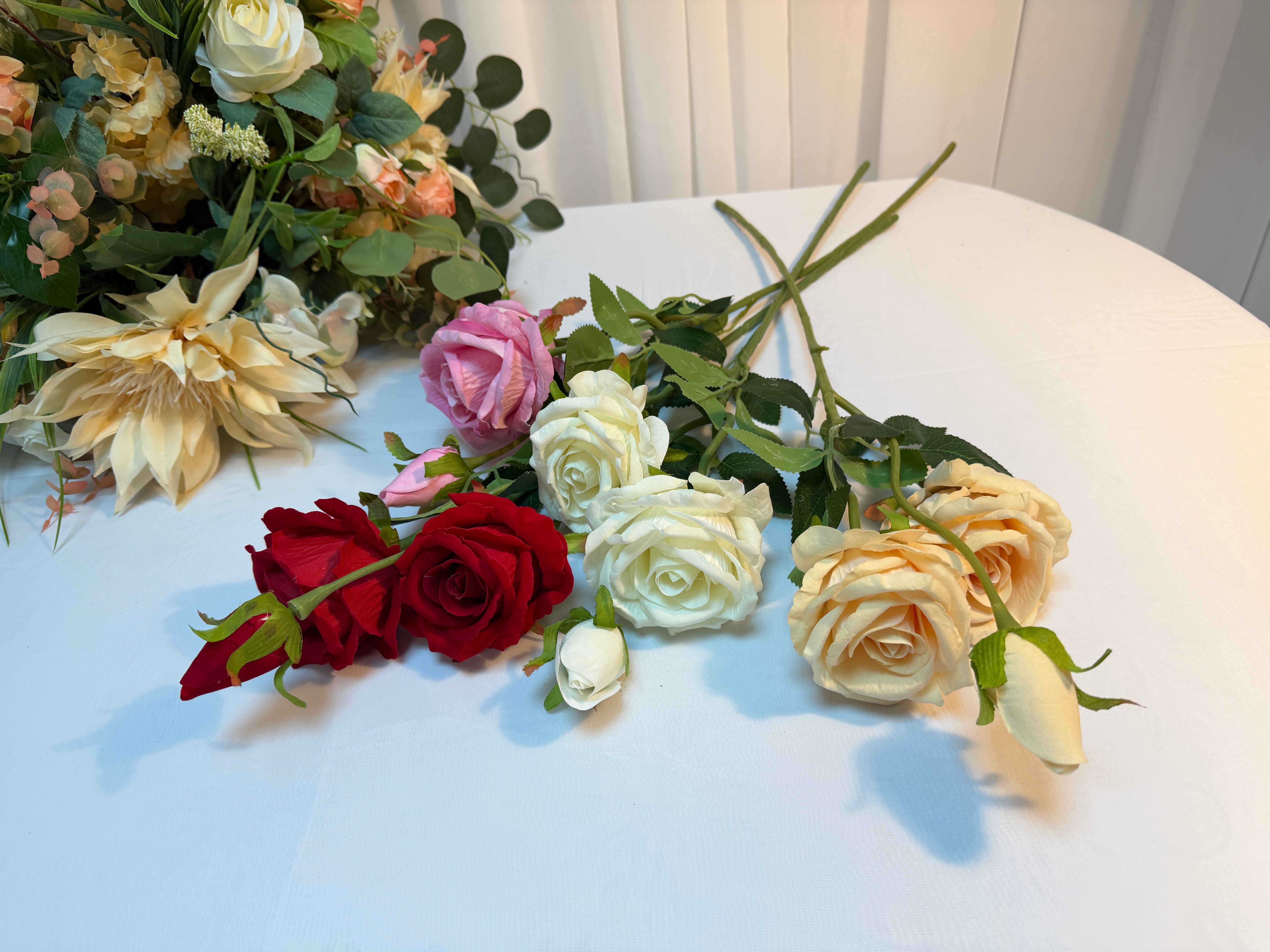 Fir Trandafiri 2 Flori si 1 Boboc Catifea