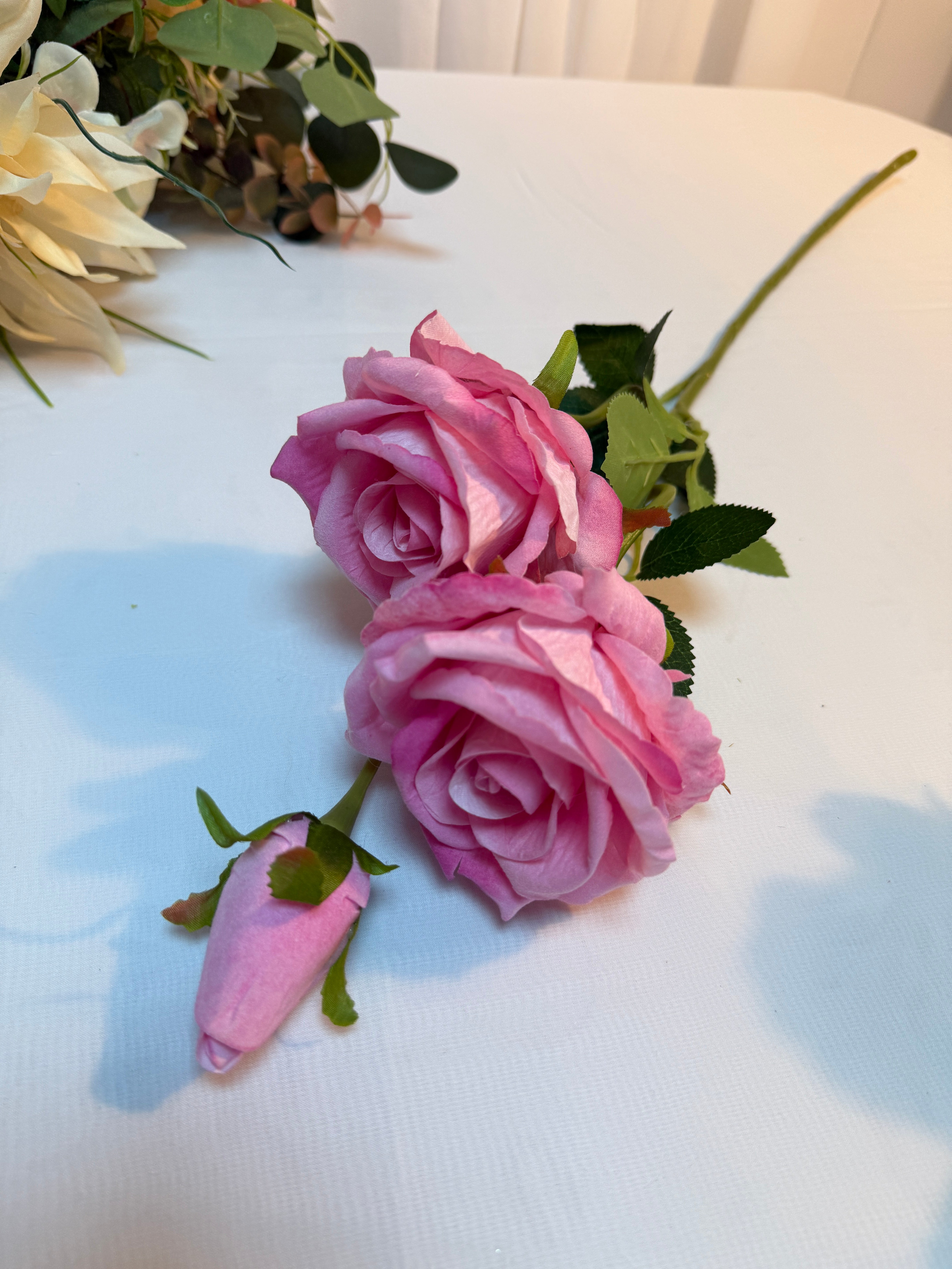 Fir Trandafiri 2 Flori si 1 Boboc Catifea