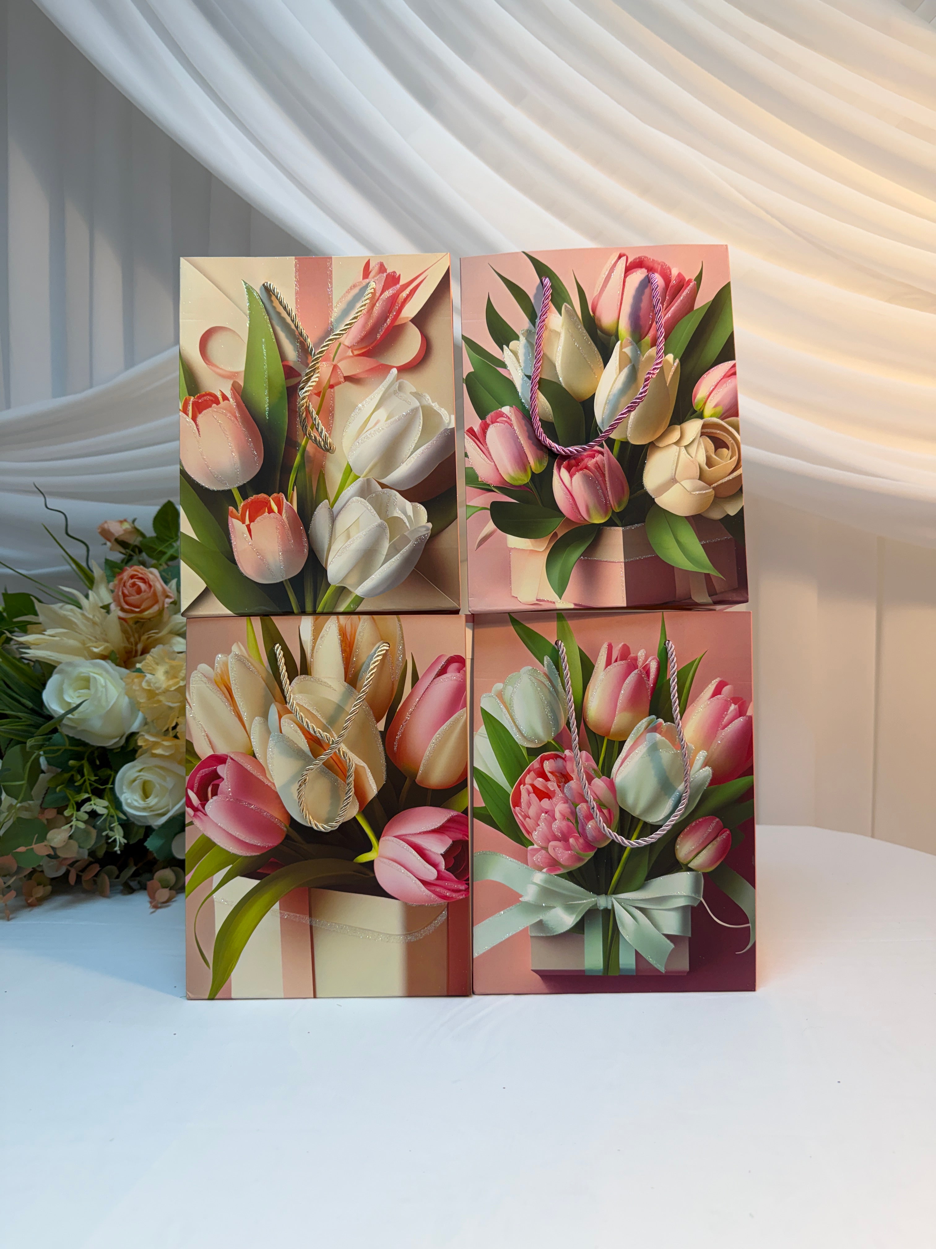 Pungi Cadou Buchet lalele 12/set