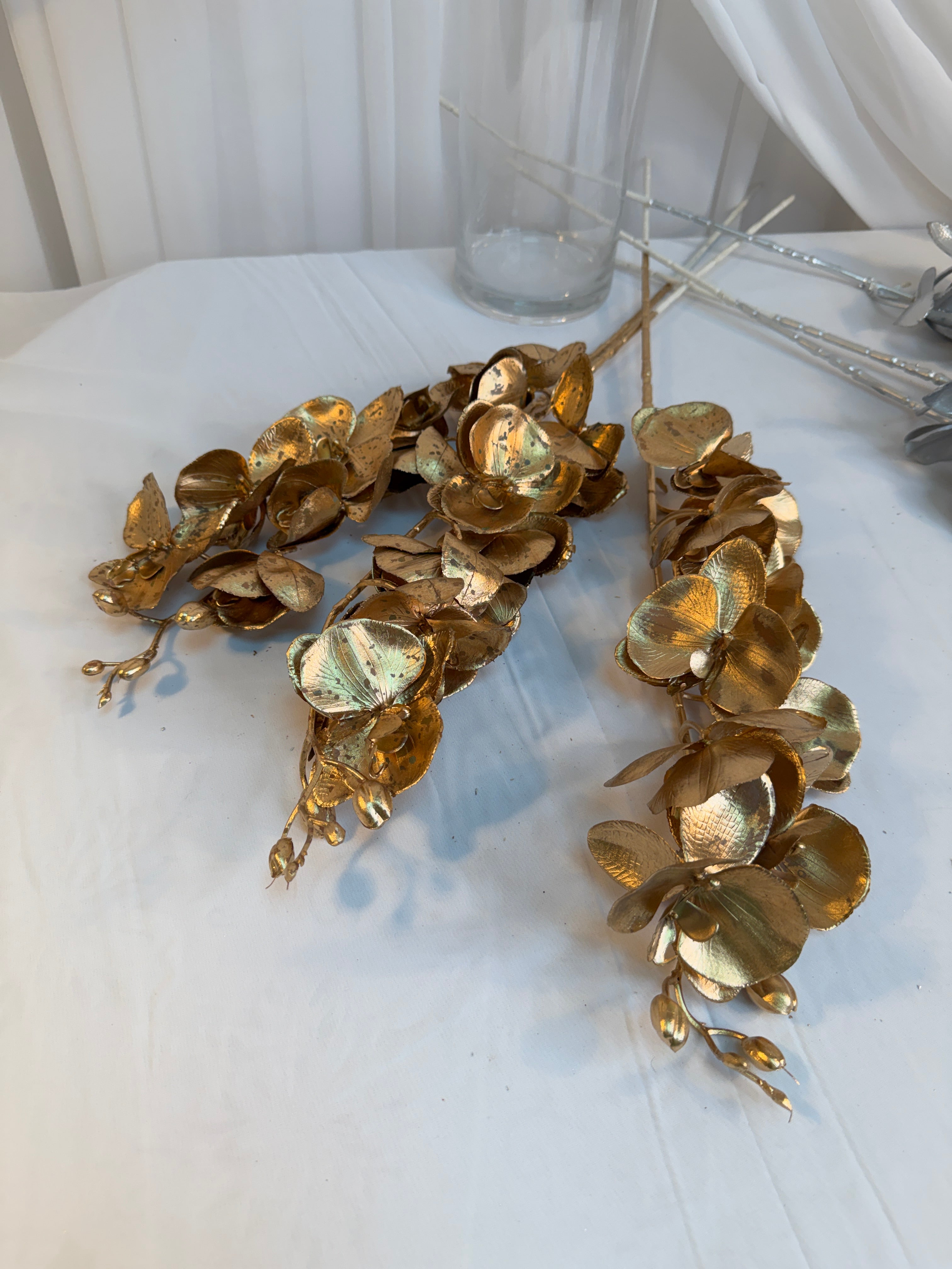 Orhidee 9 Flori Plastic Auriu si Argintiu