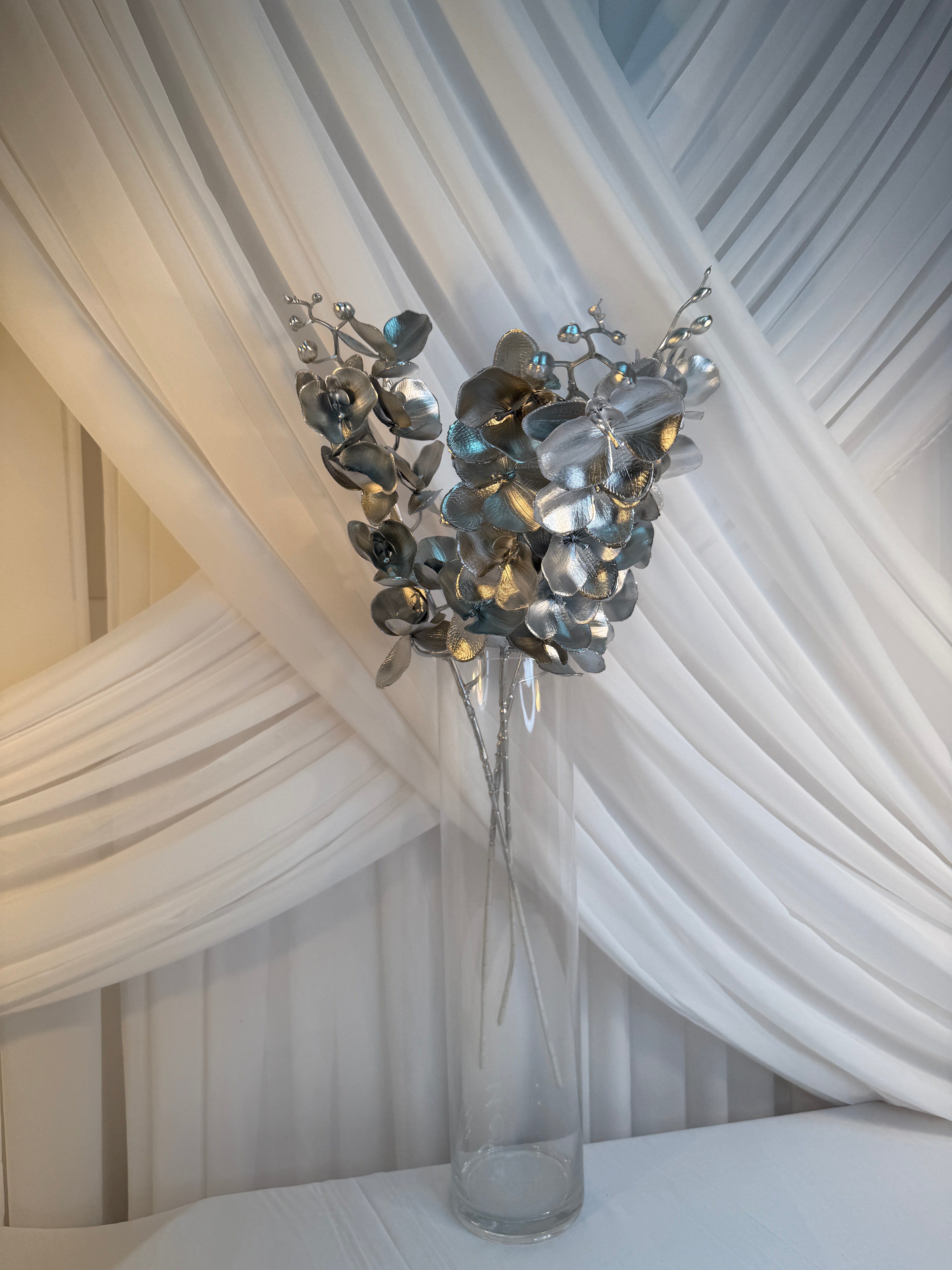 Orhidee 9 Flori Plastic Auriu si Argintiu