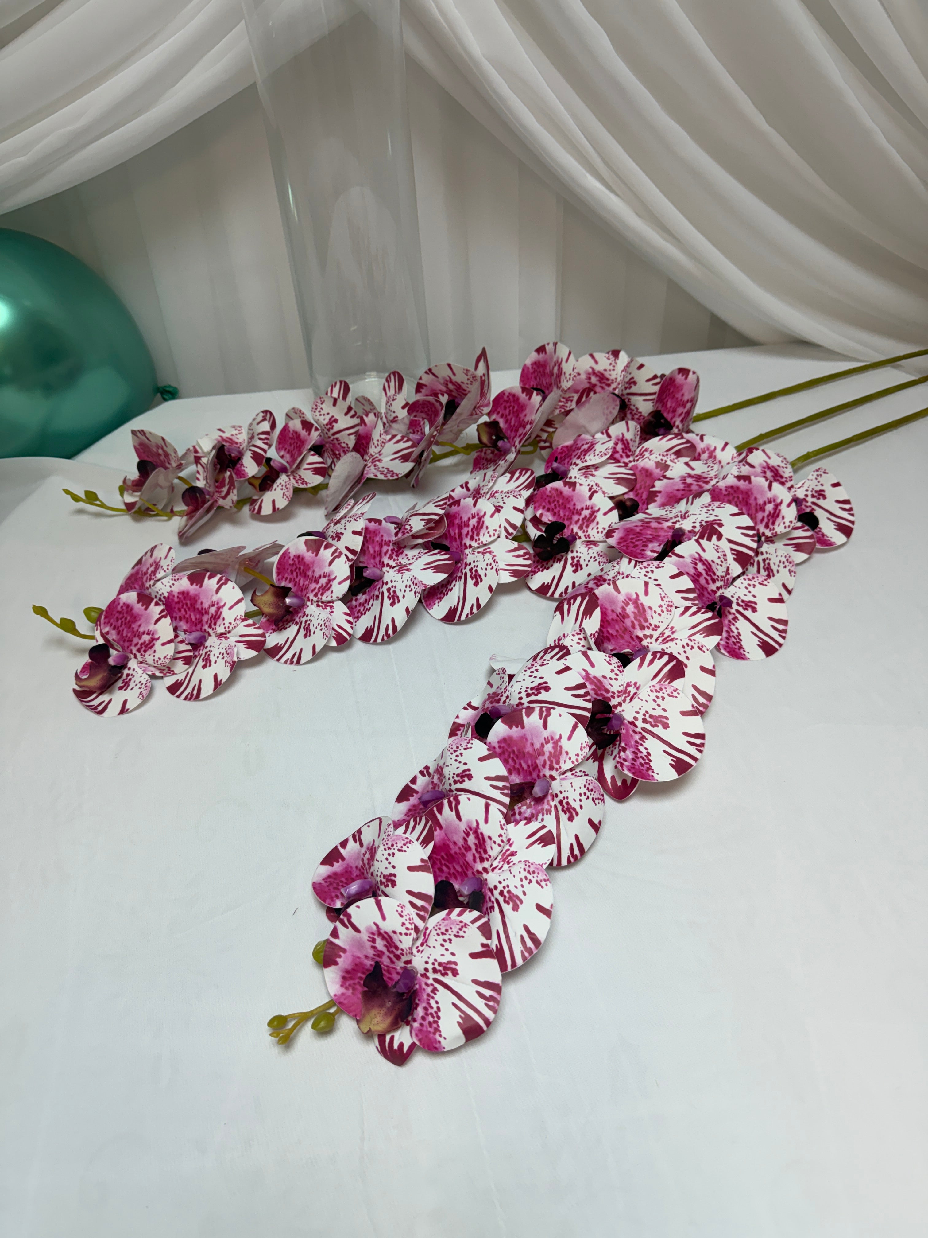 Orhidee artificiala 15 flori 06 Alb-Ciclam