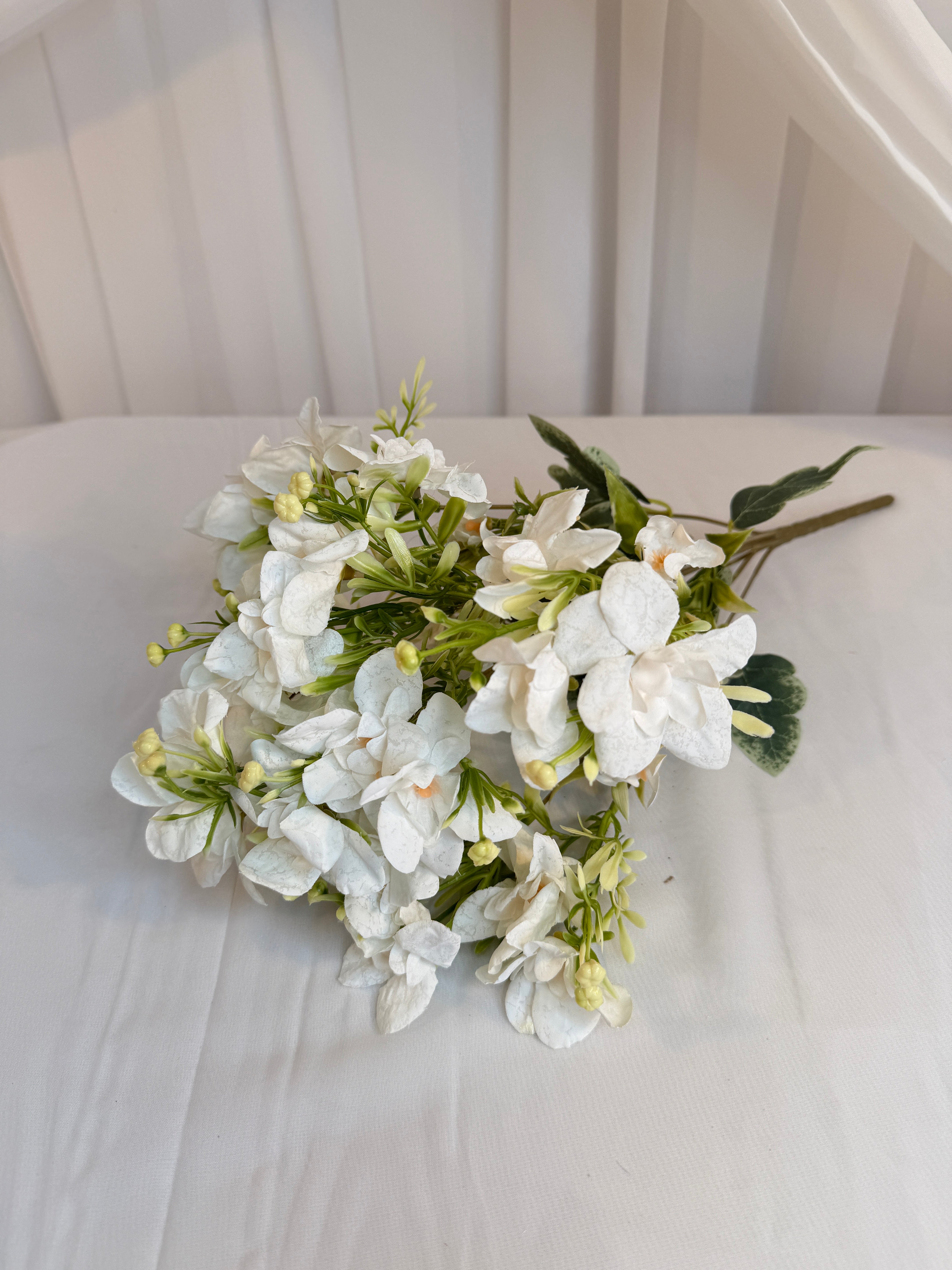 Buchet Floricele Stelute Artificiale