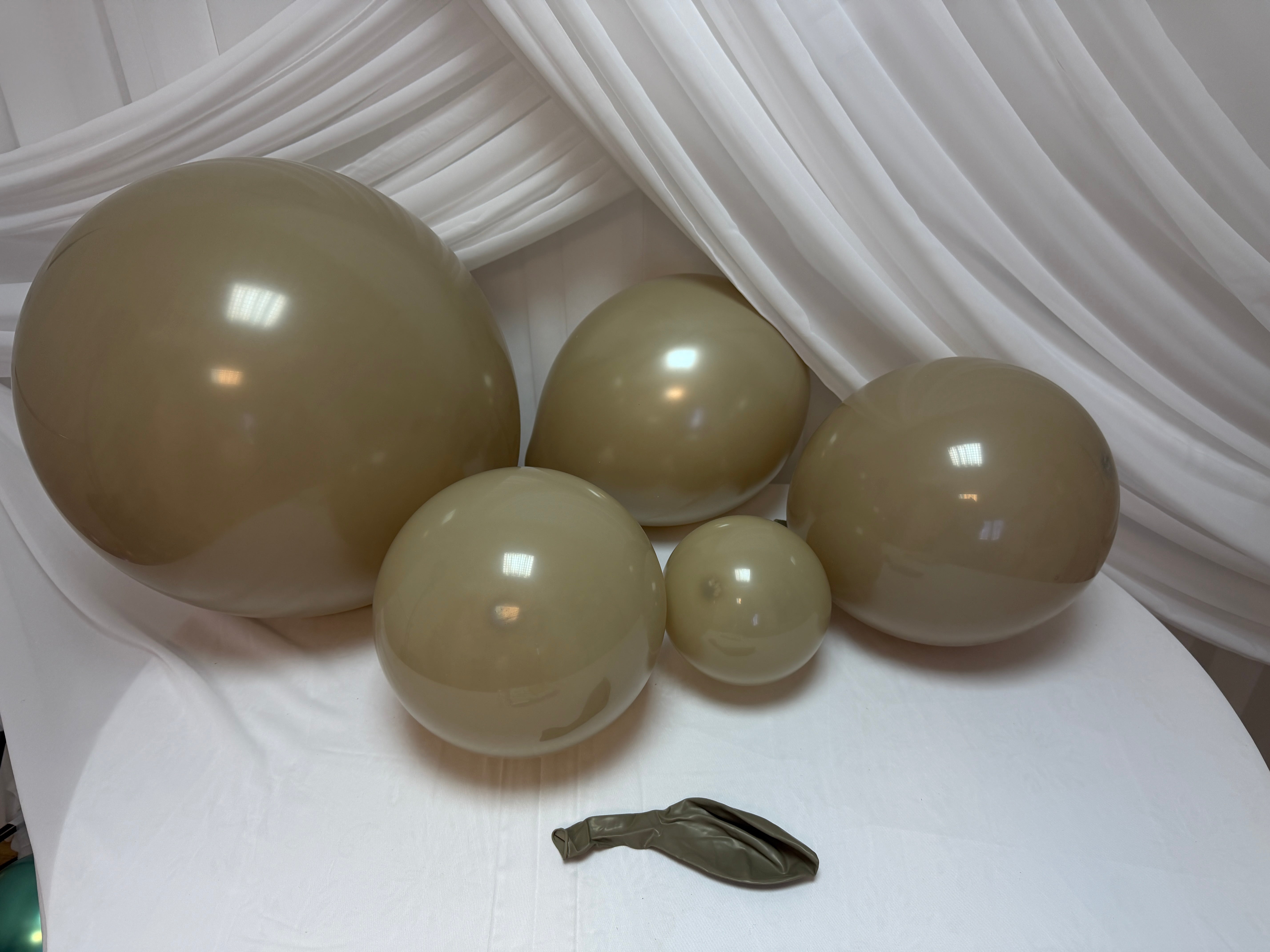 Baloane Mat TX 99 Nud Inchis