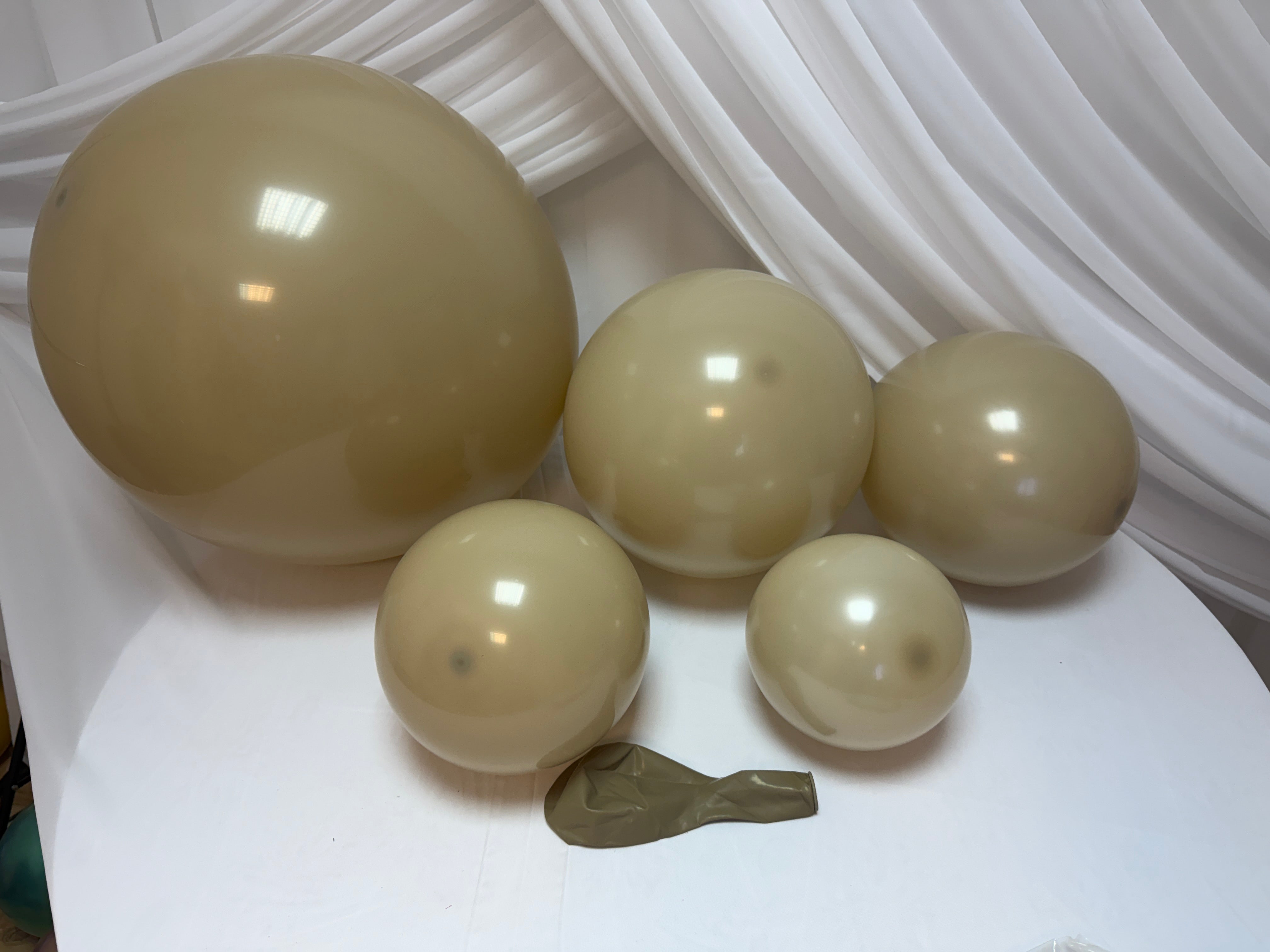 Baloane Mat TX 92 Nud