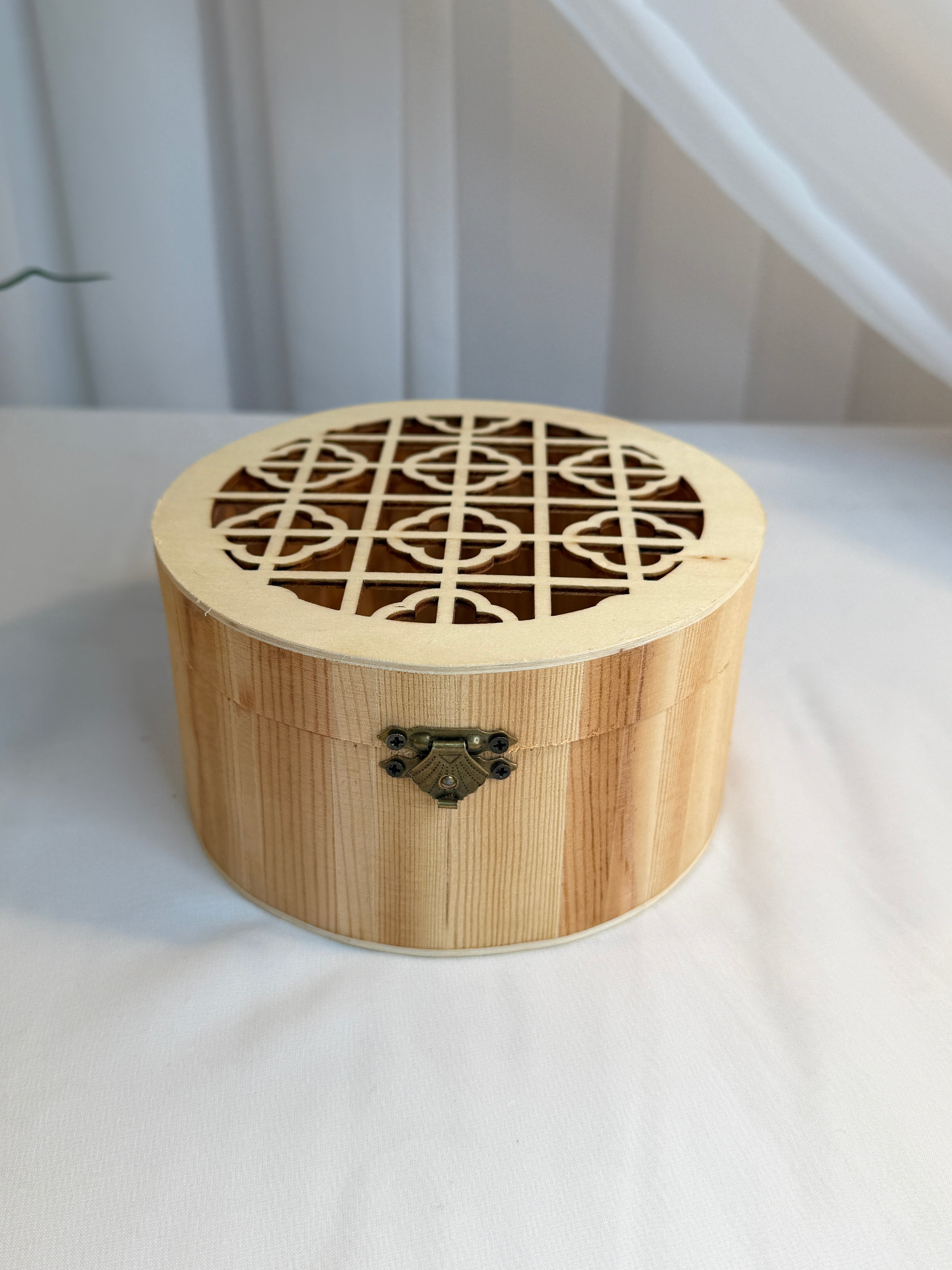 Cutie Lemn Natur Rotunda Perforat Patrat Cercuri Mare