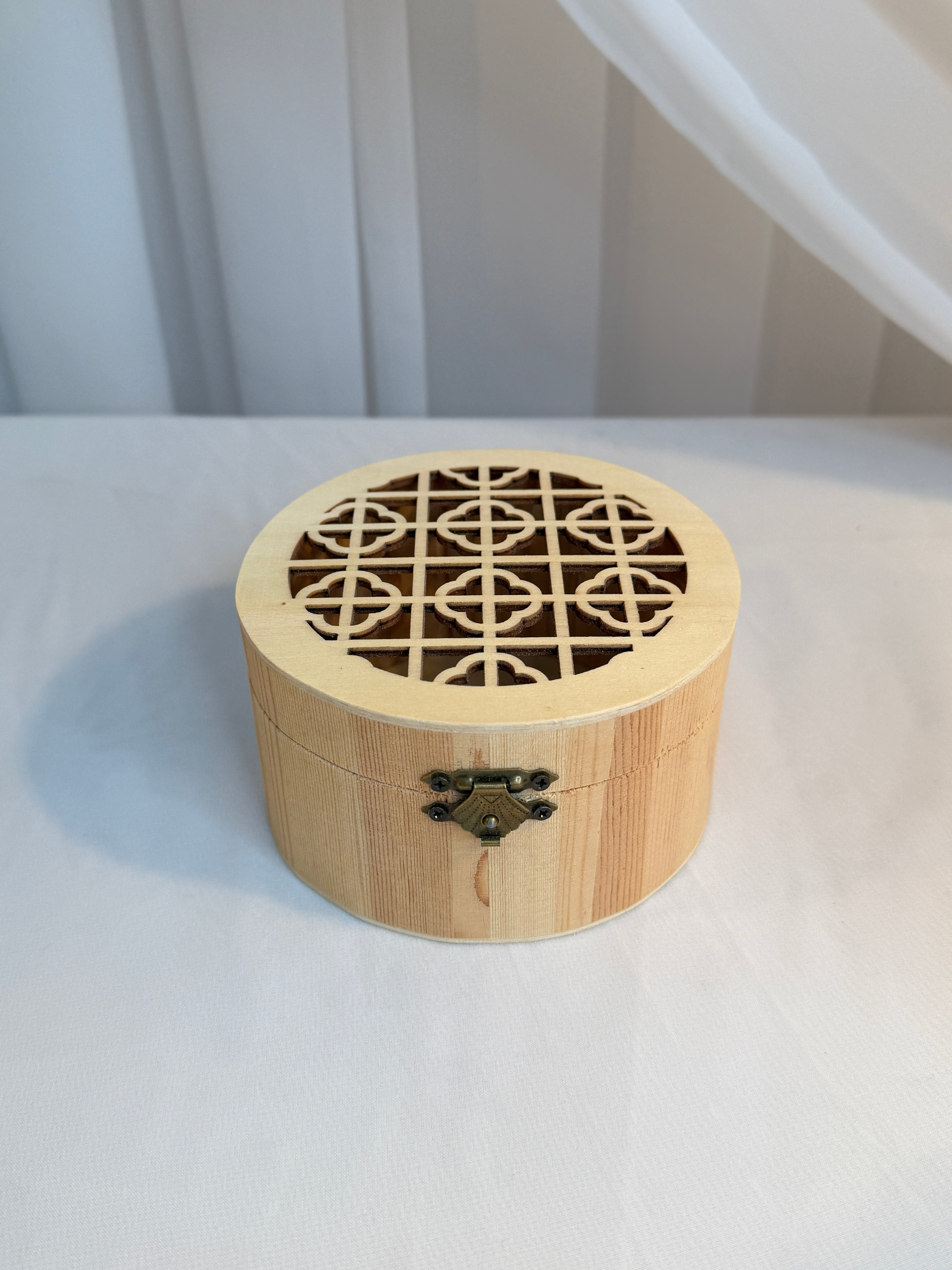 Cutie Lemn Natur Rotunda Perforat Patrat Cercuri Medie