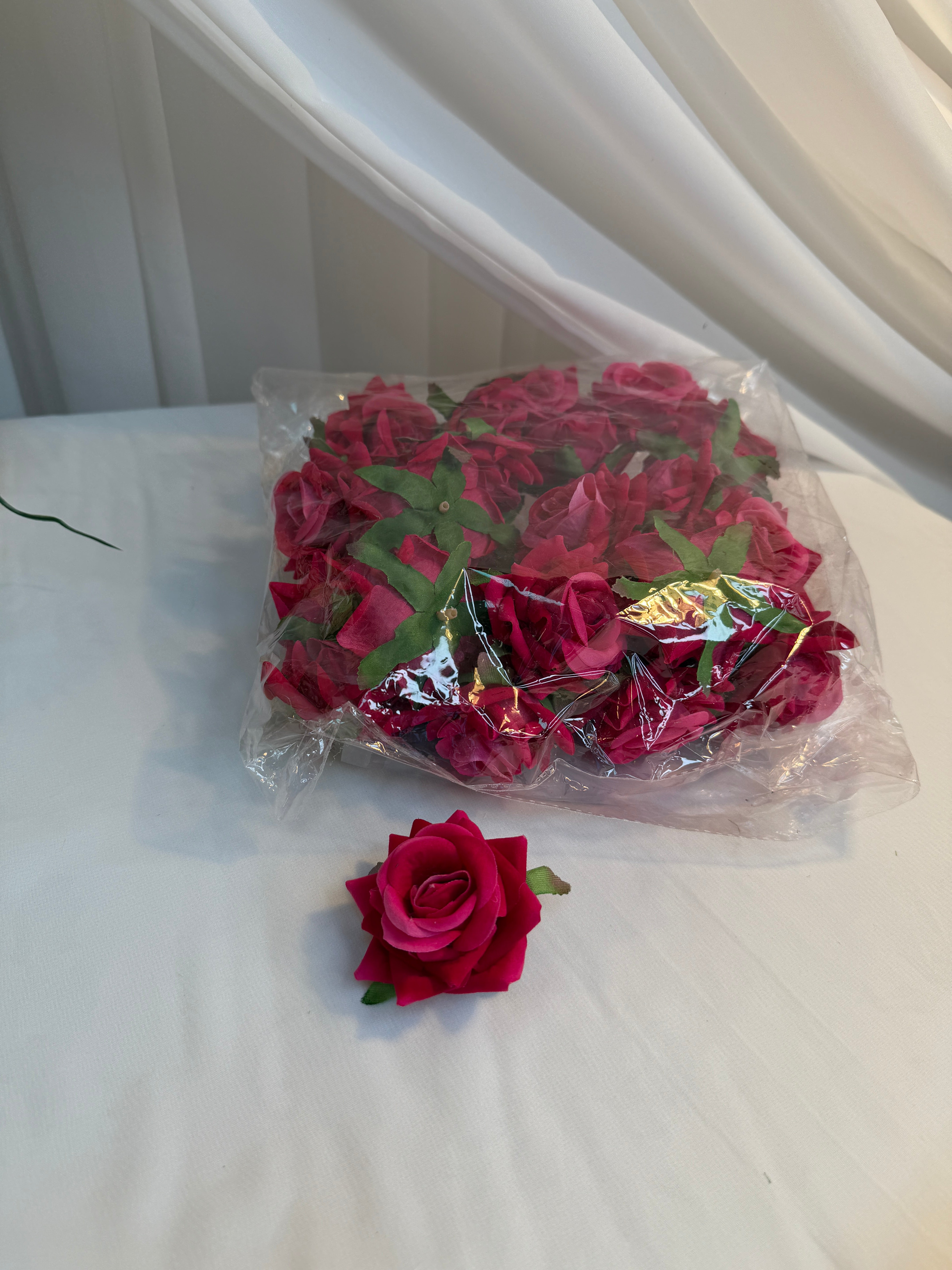 Flori Artificiale Capete Trandafiri Catifelati Mici 30/set Ciclam