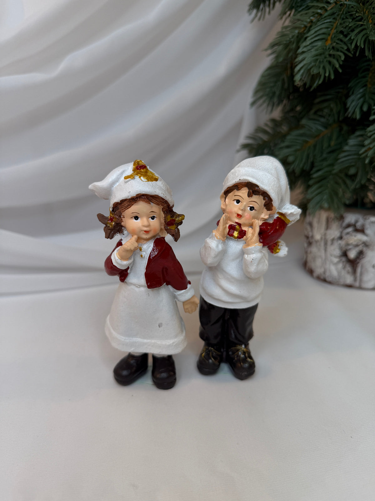 Copii Decorativi de Crăciun din Rășină, Alb-Roșu, 13 cm – Set 2 Bucăți