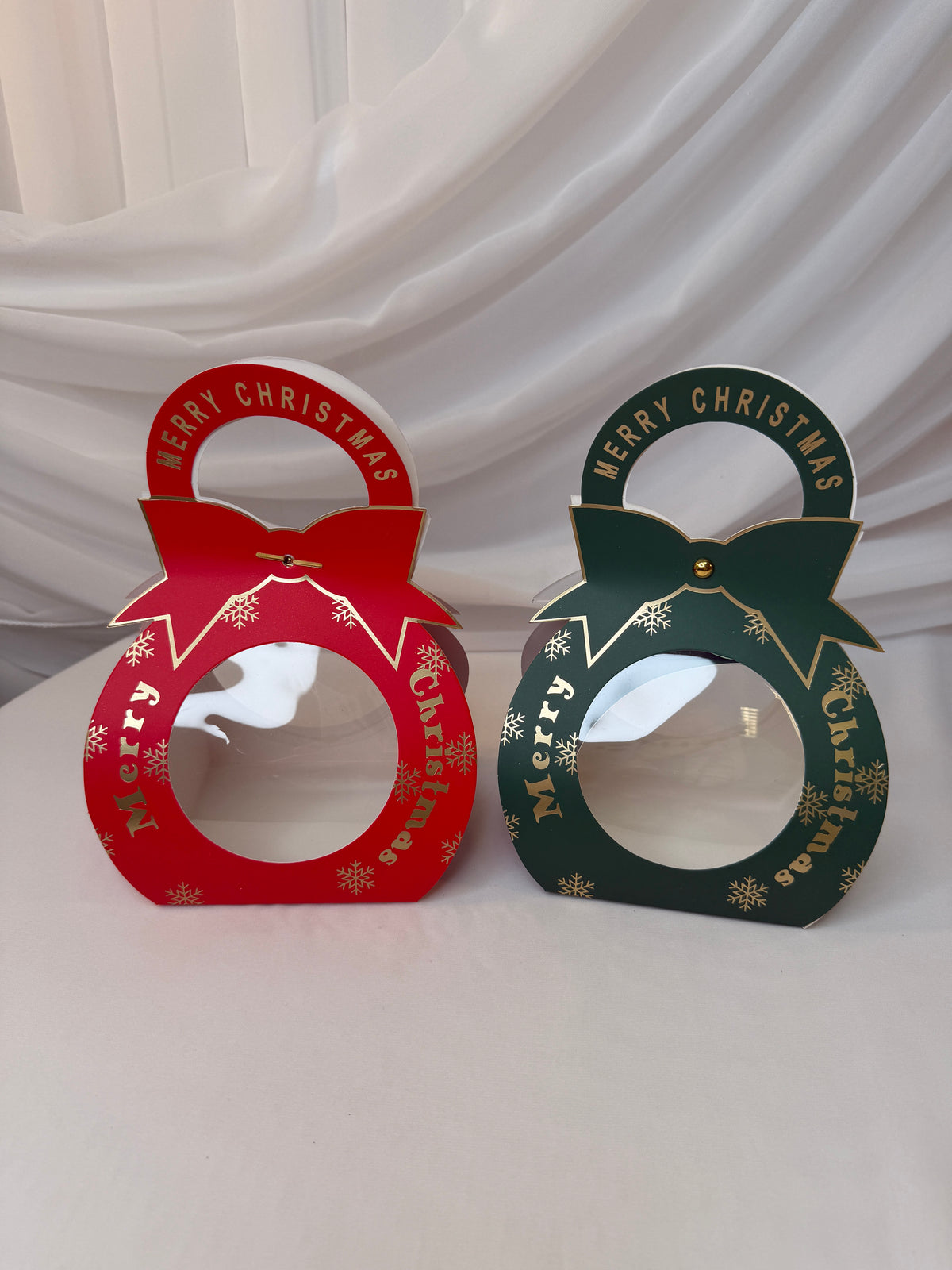 Cutii Carton cu Geam Rotunda Cu Maner Craciun 10/set 14,5x10x20cm